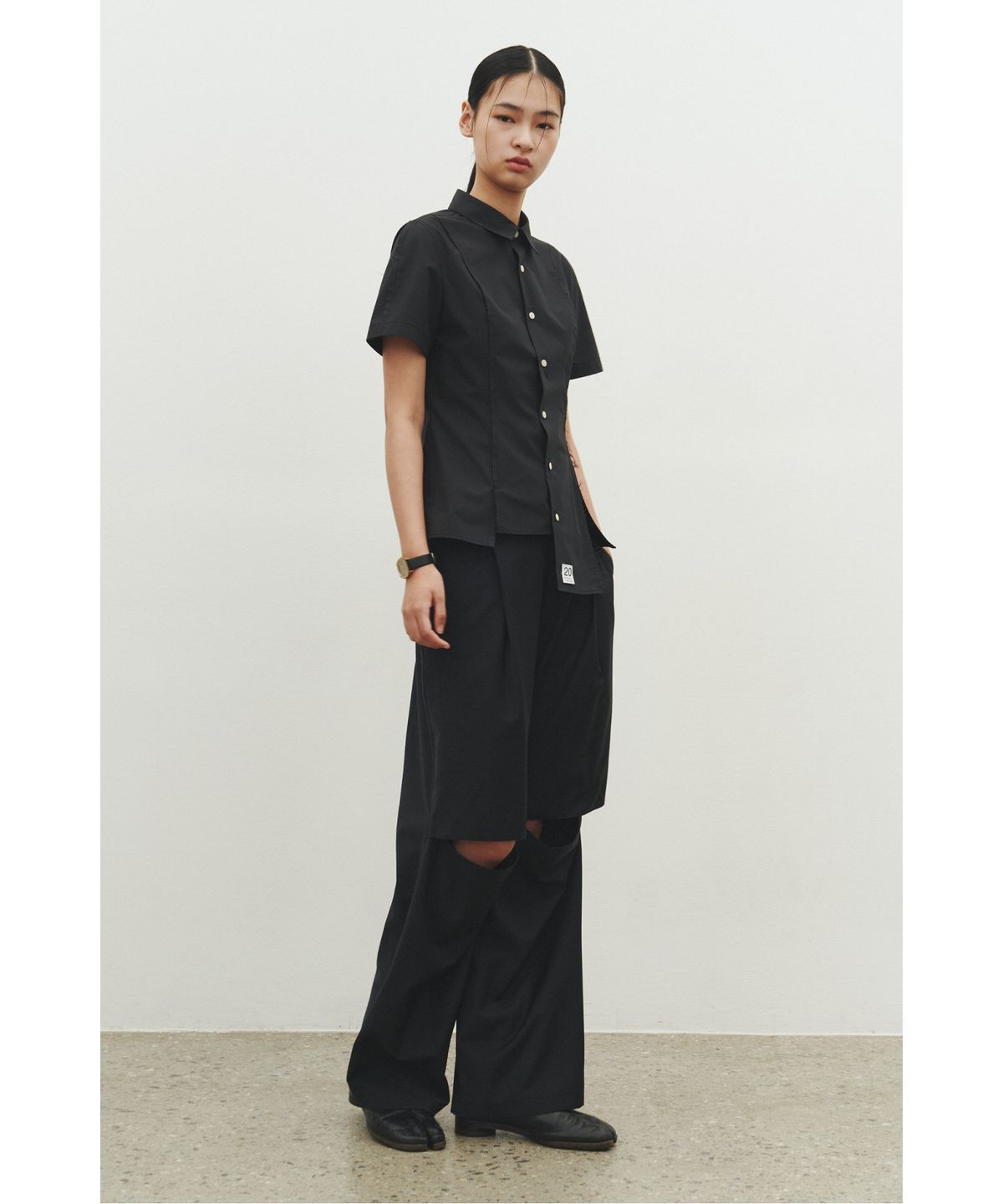 래코드(RECODE) Slit Detail Shirt_RQSAM25569BKX