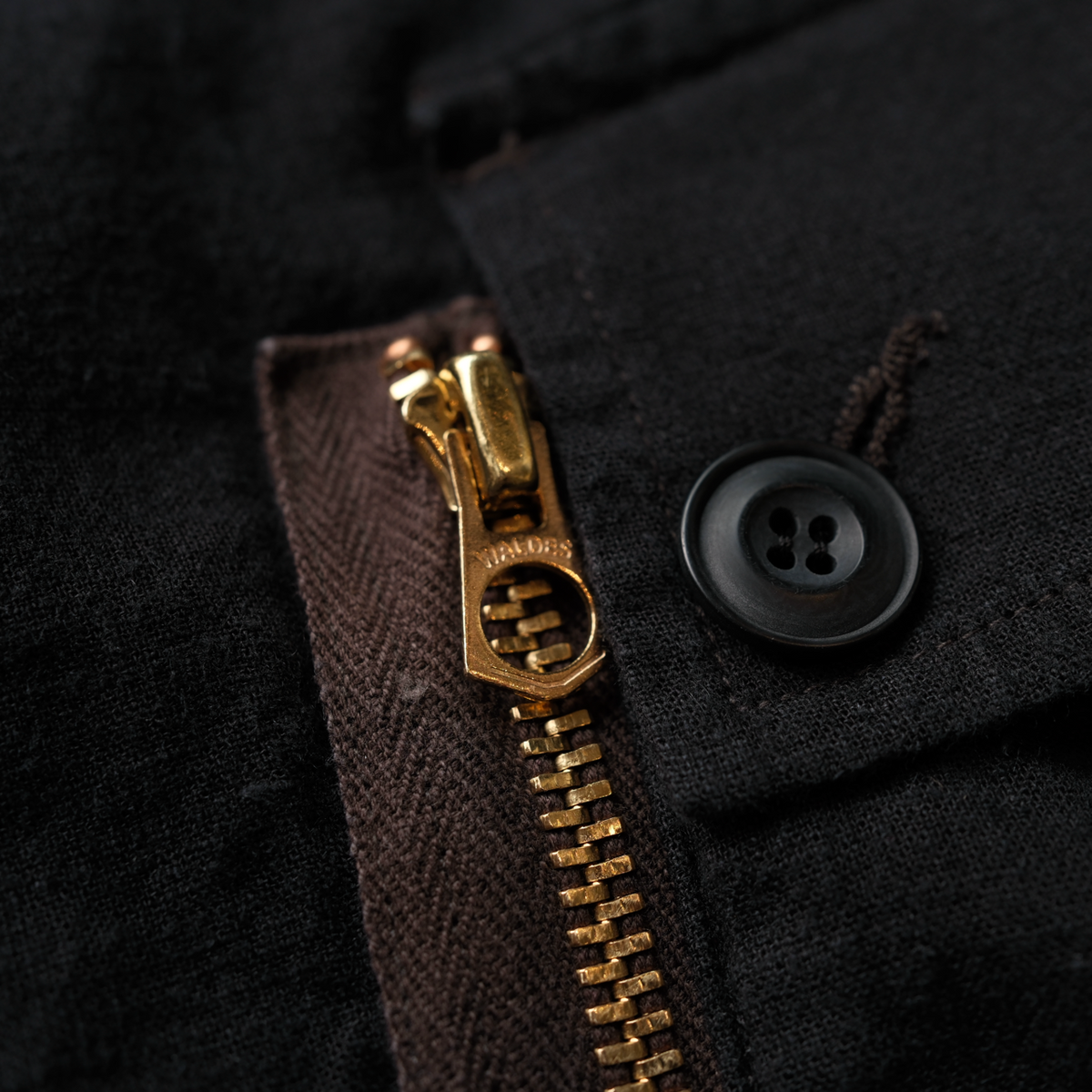 본로우(BONRROW) C/HEMP ZIP SHORTS