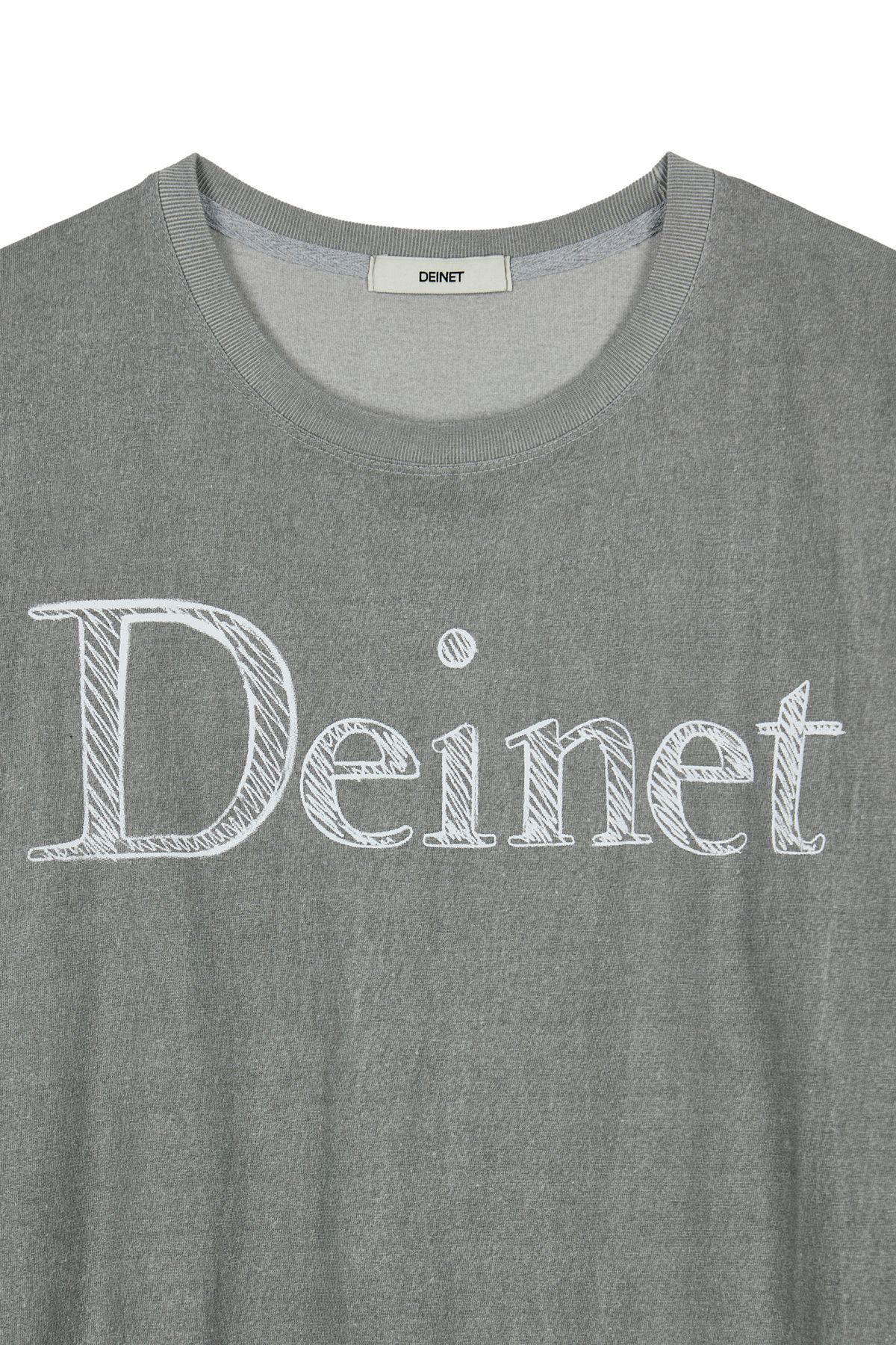 다이닛(DEINET) DEINET LETTERING T-SHIRTS IN CHARCOAL