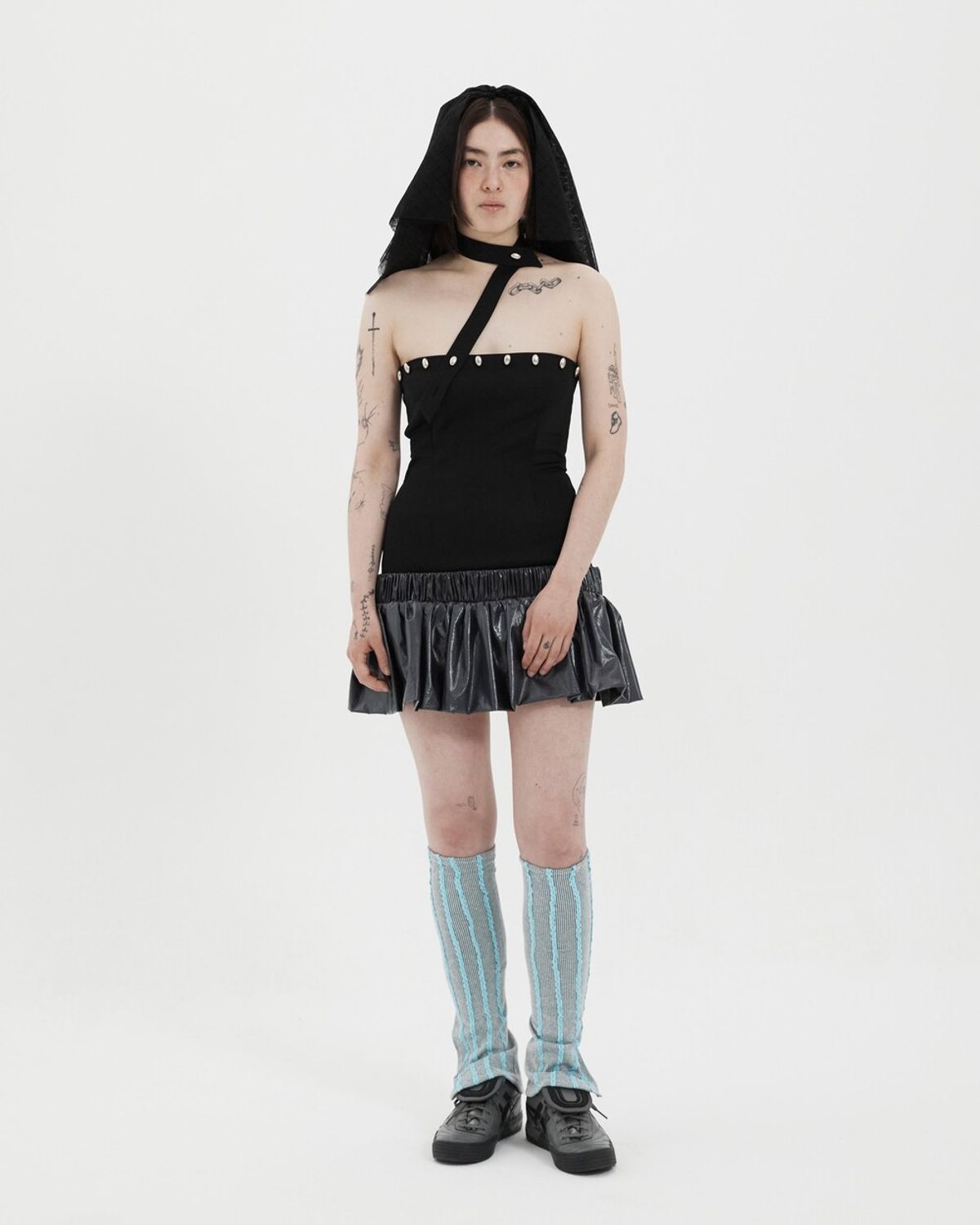 퓨레(PUREE) Button strap dress Black