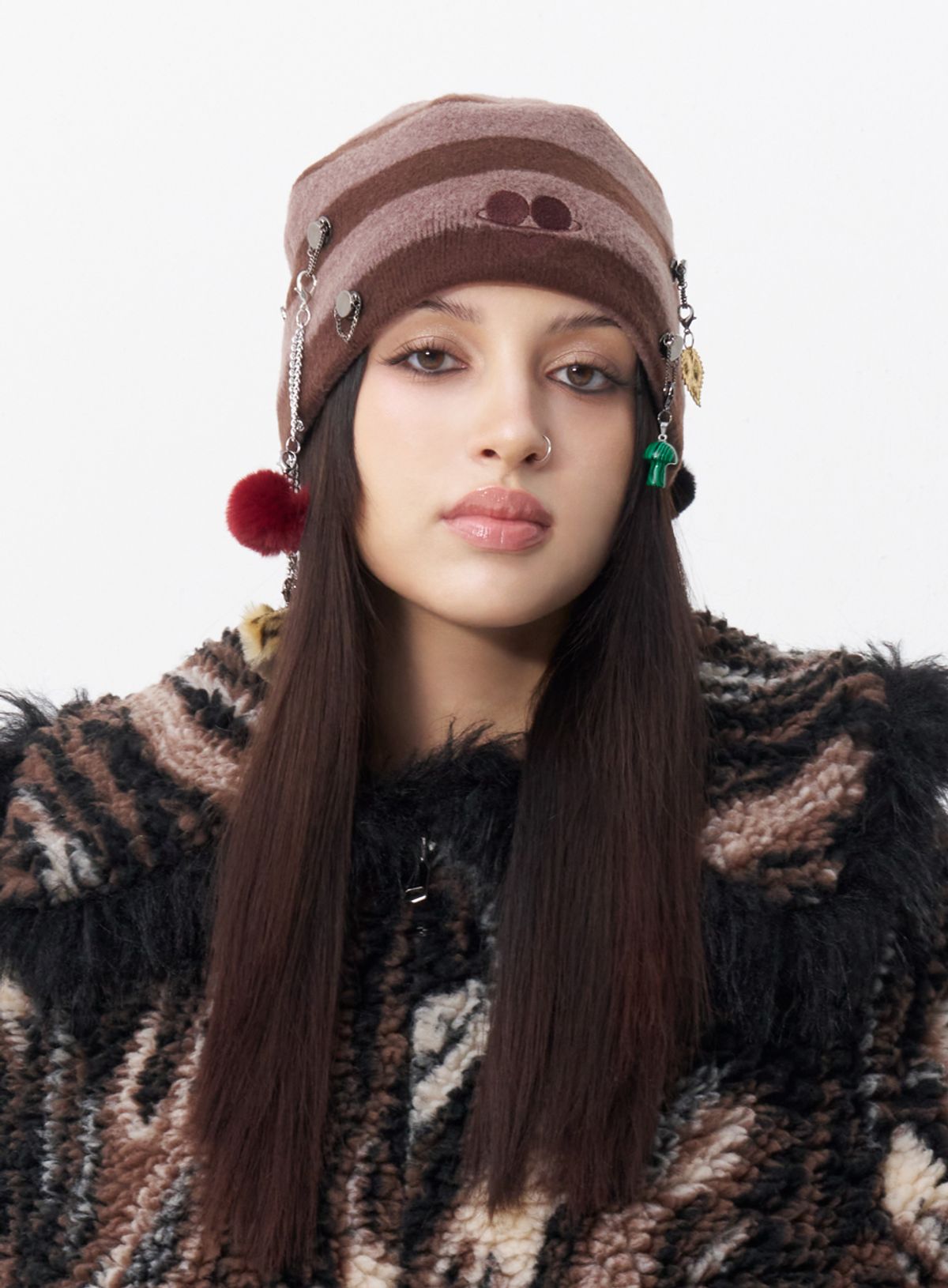 퓨레(PUREE) Piercing charm beanie Brown