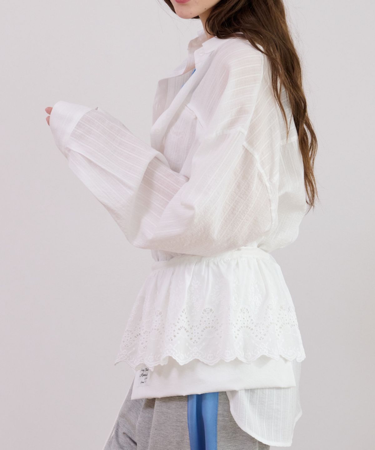 무니쉬(MOONISH) Secret Frill Pocket Bag - Pure White