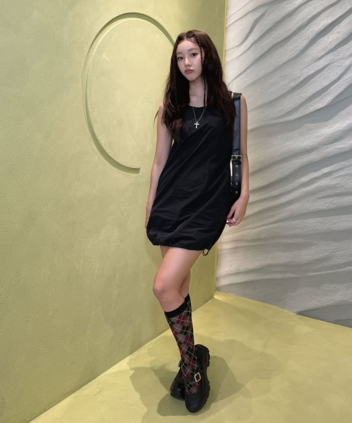 어나우트(UNNOUT) LITTLE BLACK DRESS