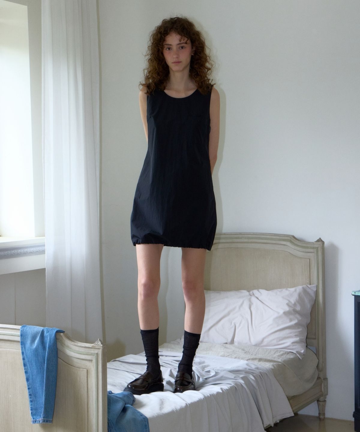 어나우트(UNNOUT) LITTLE BLACK DRESS