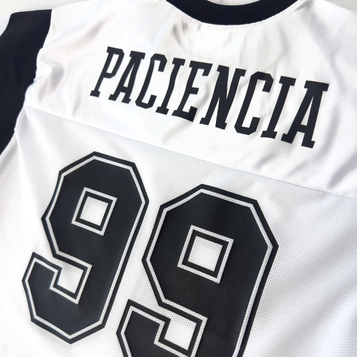 파시엔시아(PACIENCIA) 피지컬 풋볼 저지 반팔