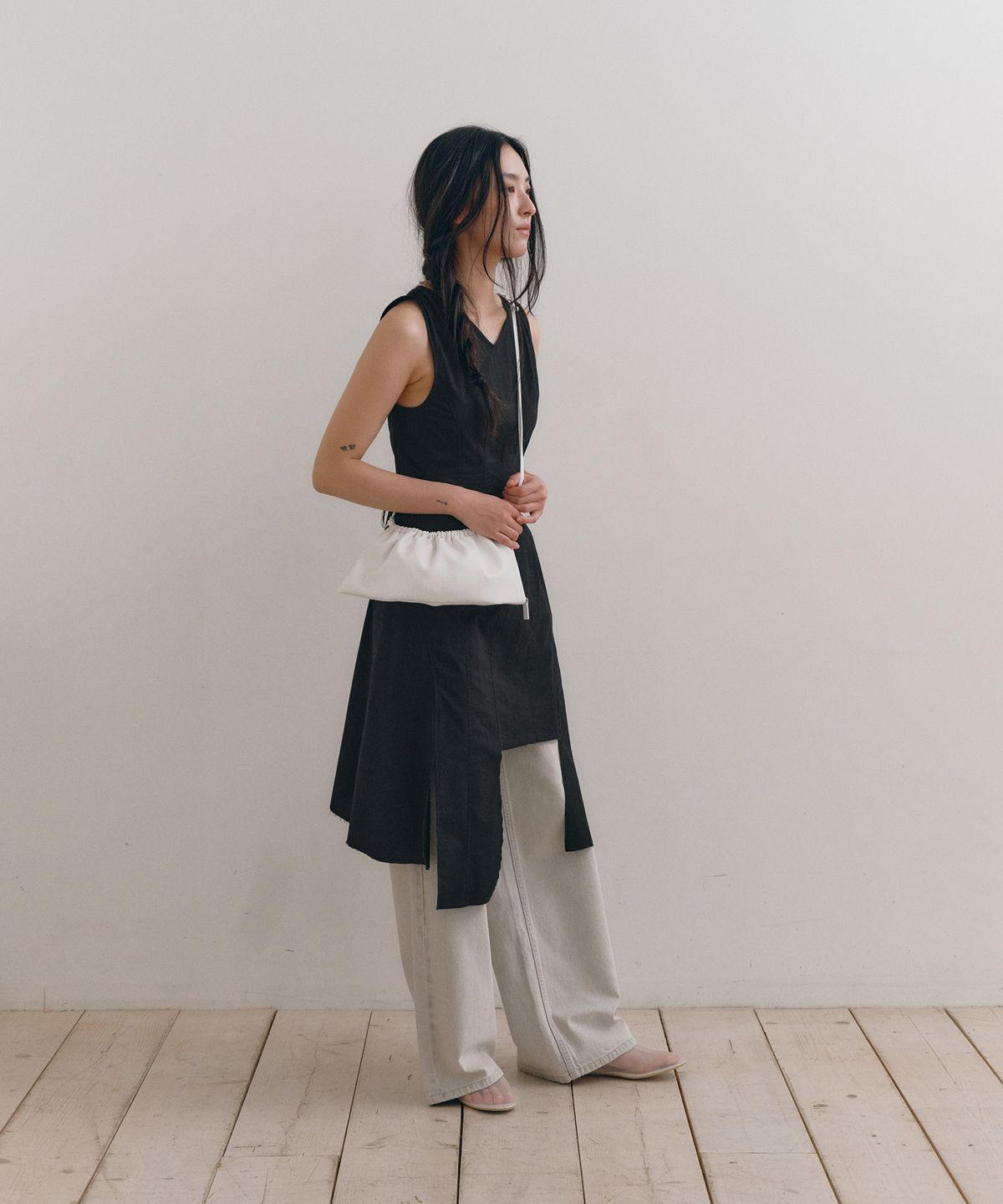 로우타이드(LOW TIDE) DAMAGED COTTON DRESS [BLACK]