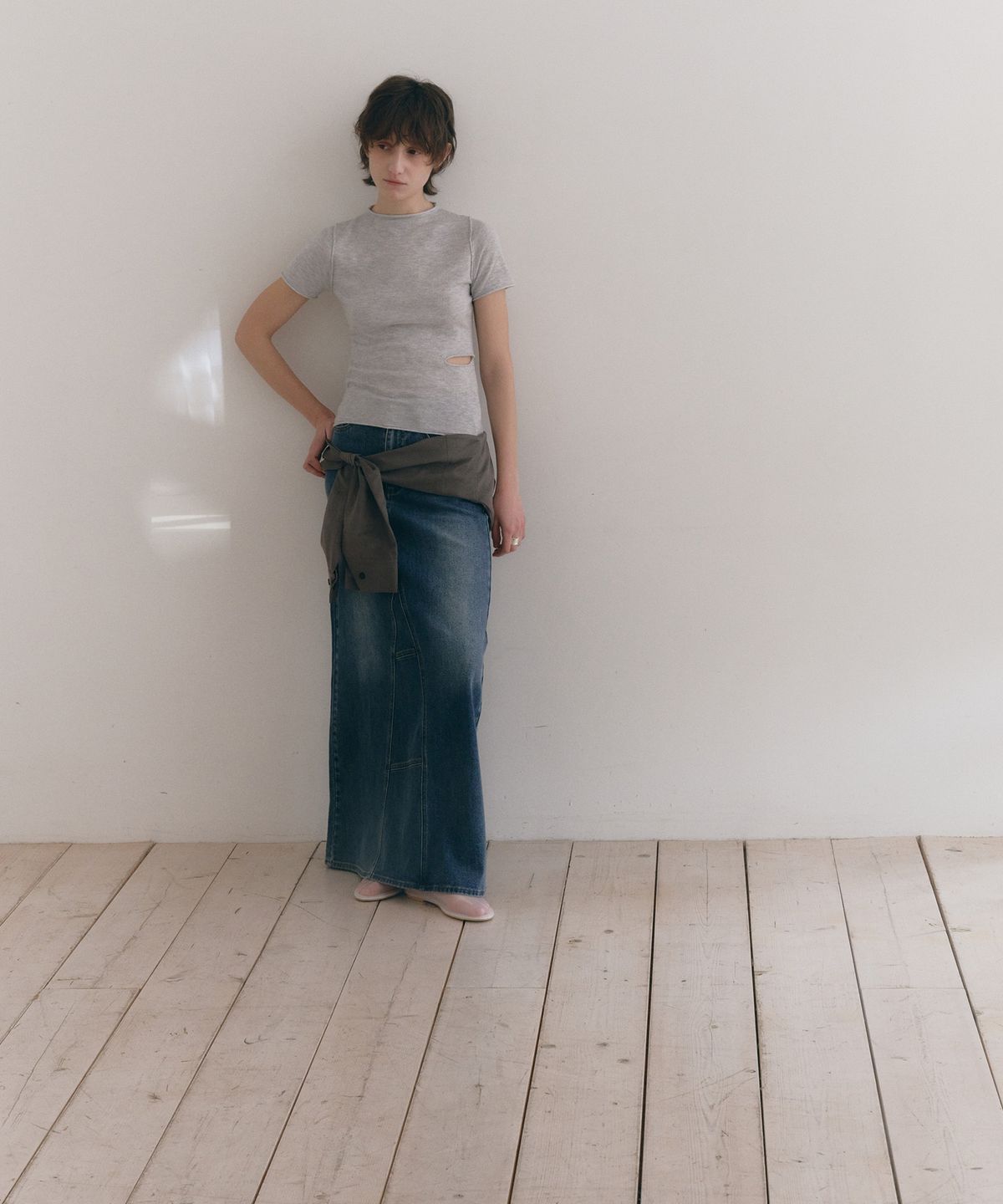 로우타이드(LOW TIDE) SLIT TURTLENECK KNIT [GREY]