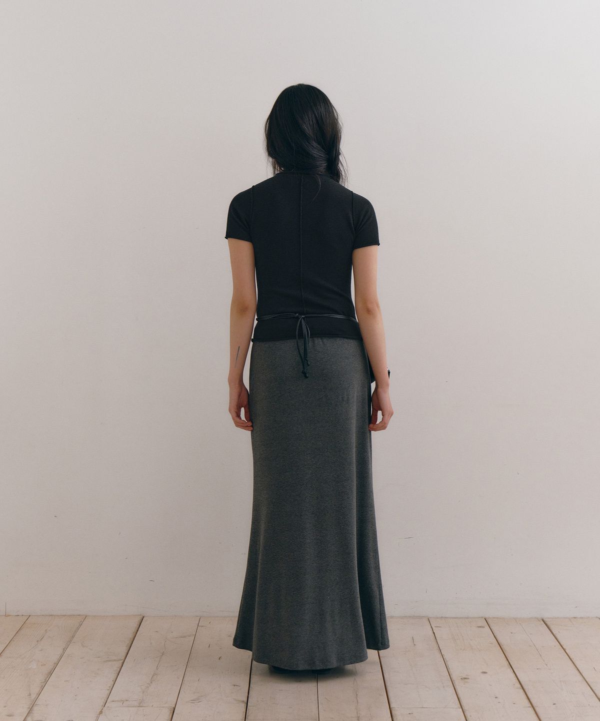 로우타이드(LOW TIDE) SLIT TURTLENECK KNIT [BLACK]