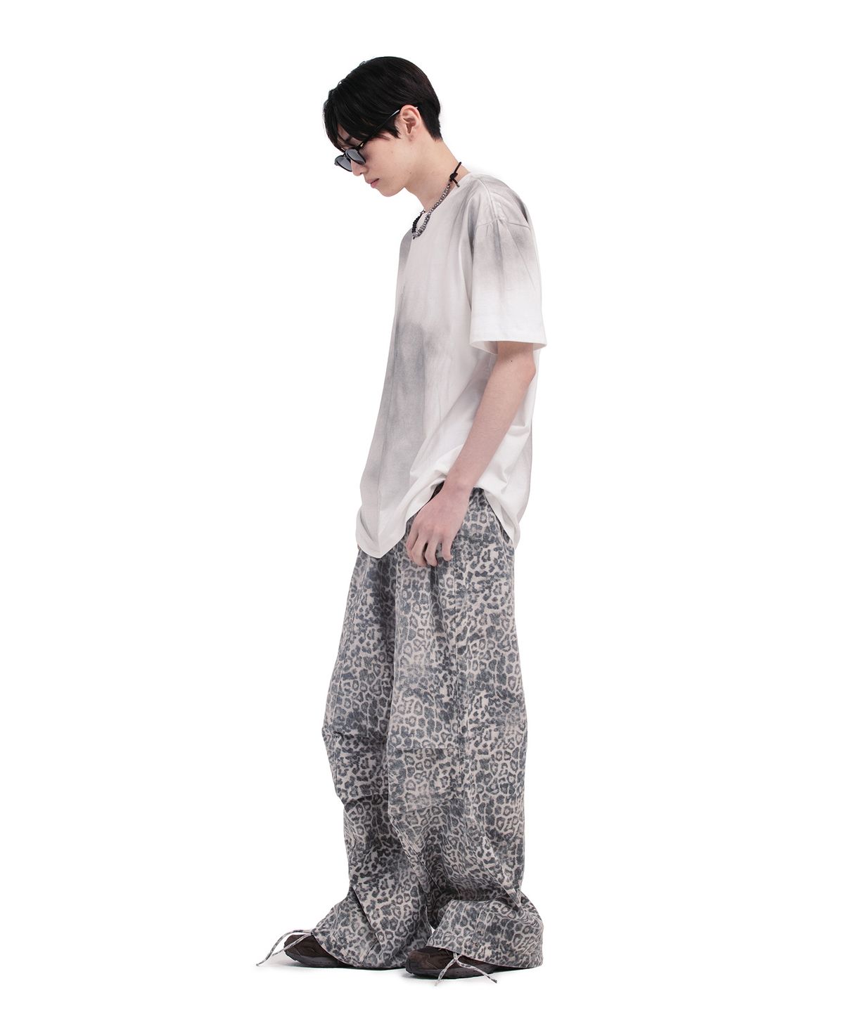 데프가먼츠(DEFGARMENTS) LEOPARD PANTS