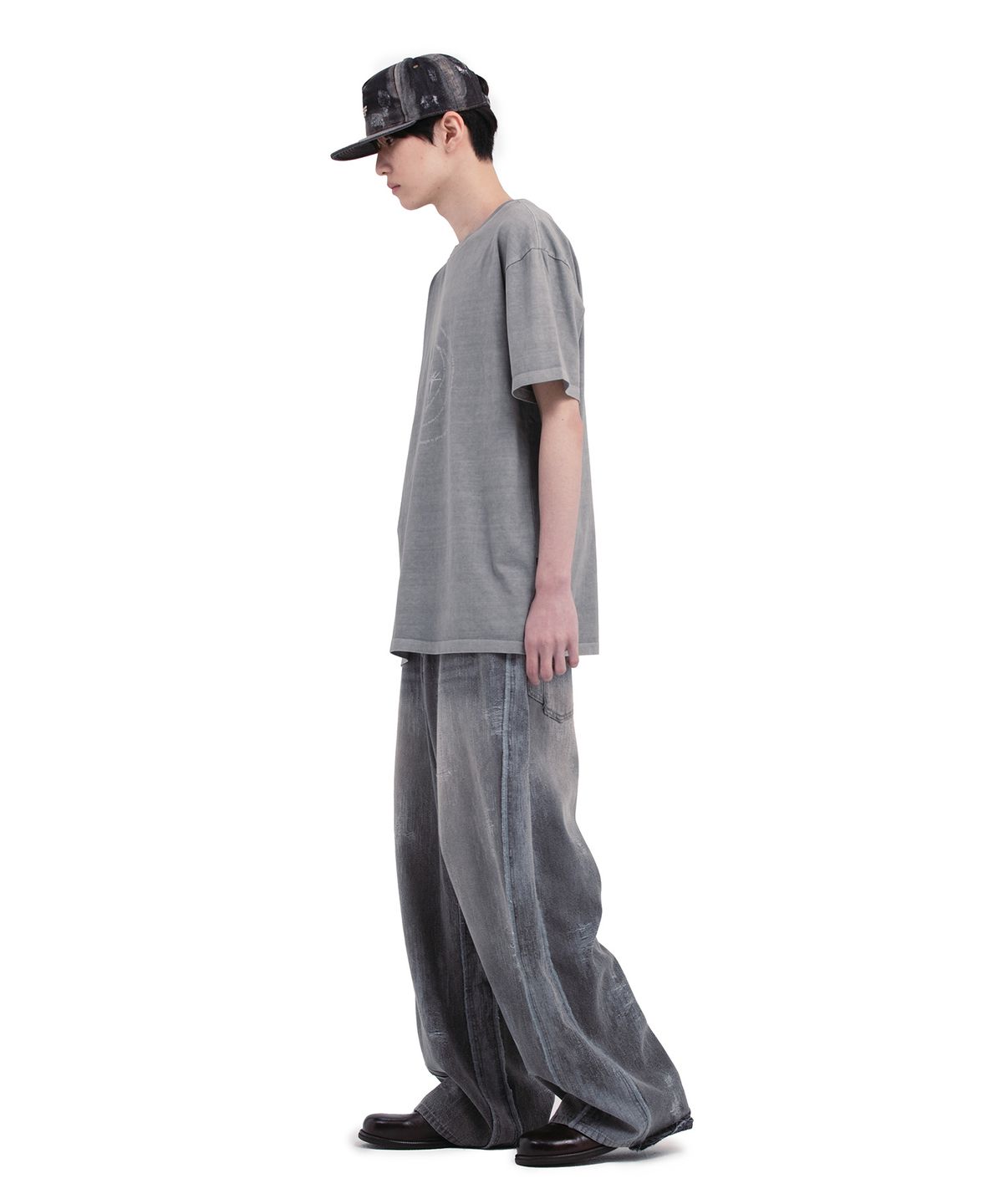 데프가먼츠(DEFGARMENTS) TURN INSIDE OUT DENIM [BLACK]