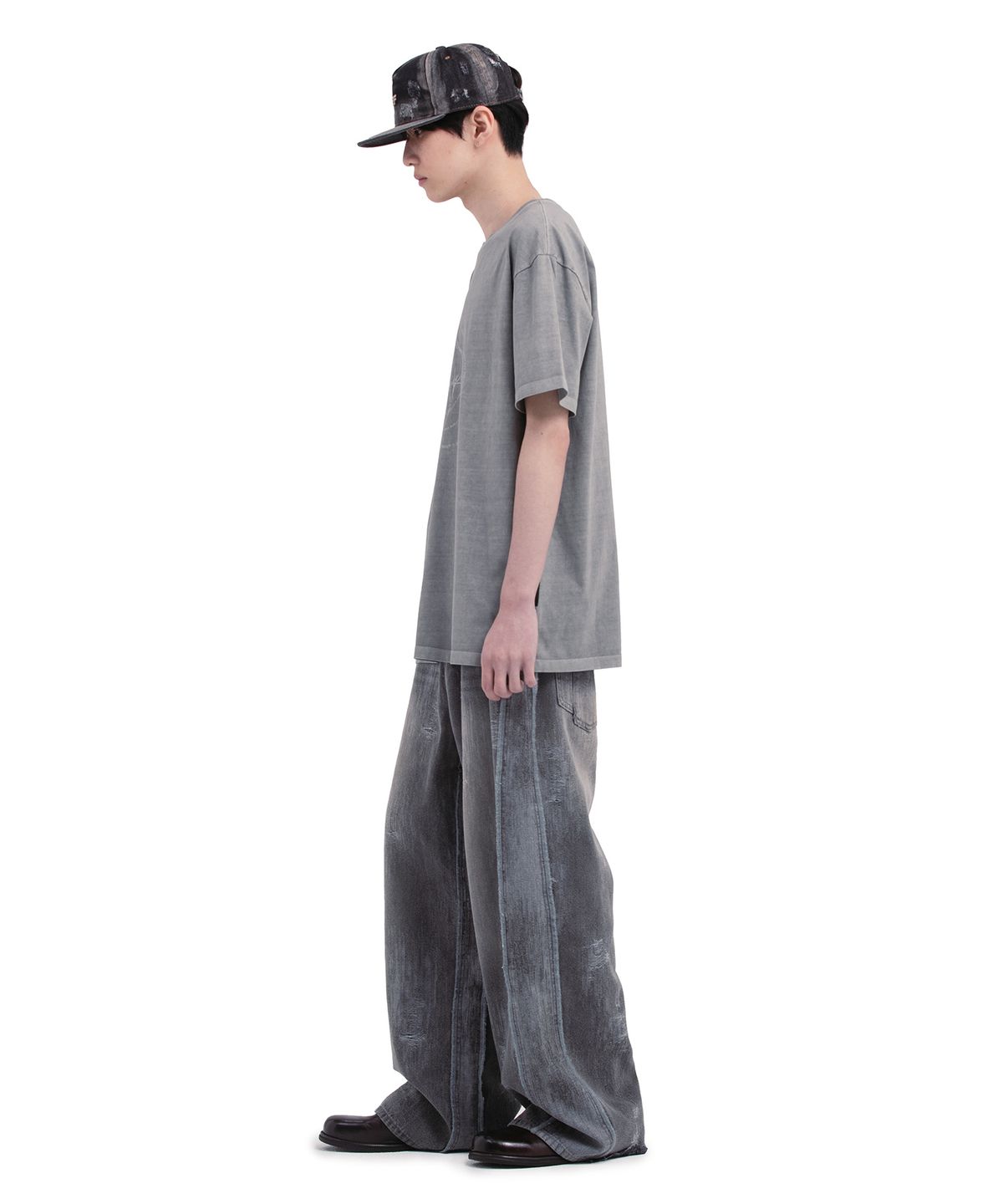 데프가먼츠(DEFGARMENTS) TURN INSIDE OUT DENIM [BLACK]