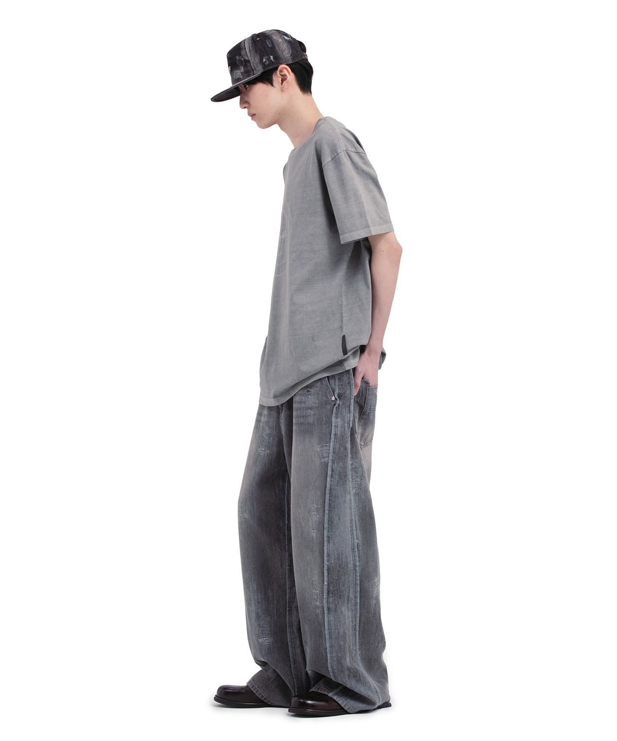 데프가먼츠(DEFGARMENTS) TURN INSIDE OUT DENIM [BLACK]