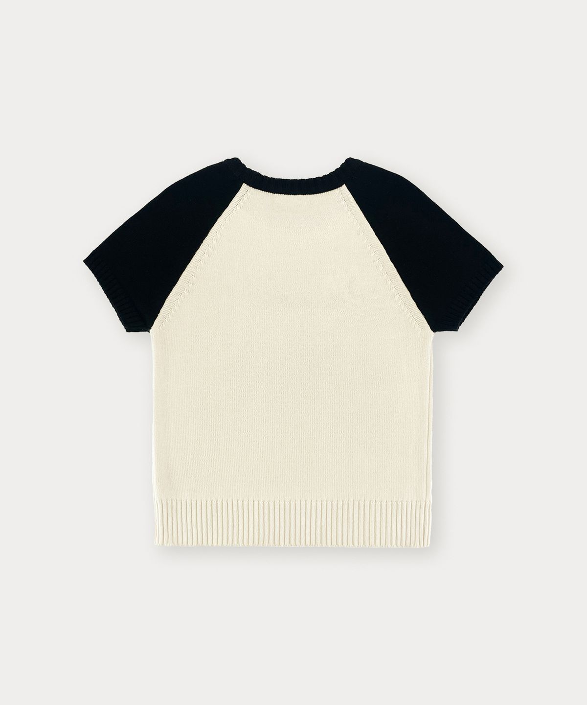썸웨어버터(SOMEWHEREBUTTER) Casual Mini Letter Knit - Black