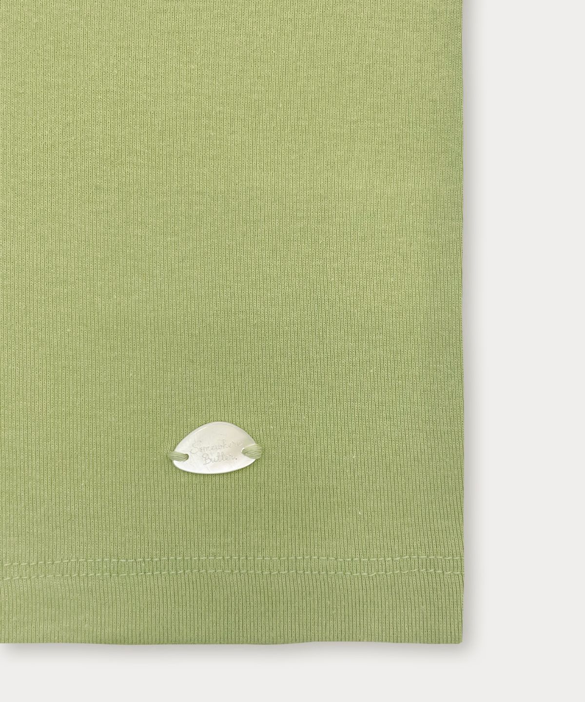 썸웨어버터(SOMEWHEREBUTTER) Halter Pendant Sleeveless - Olive