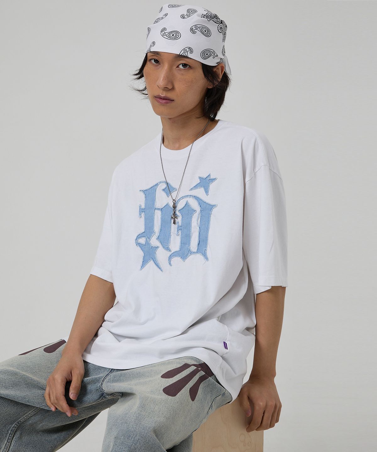 후드후드(HOODHOOD) HD 데님 아플리케 반팔티셔츠 화이트