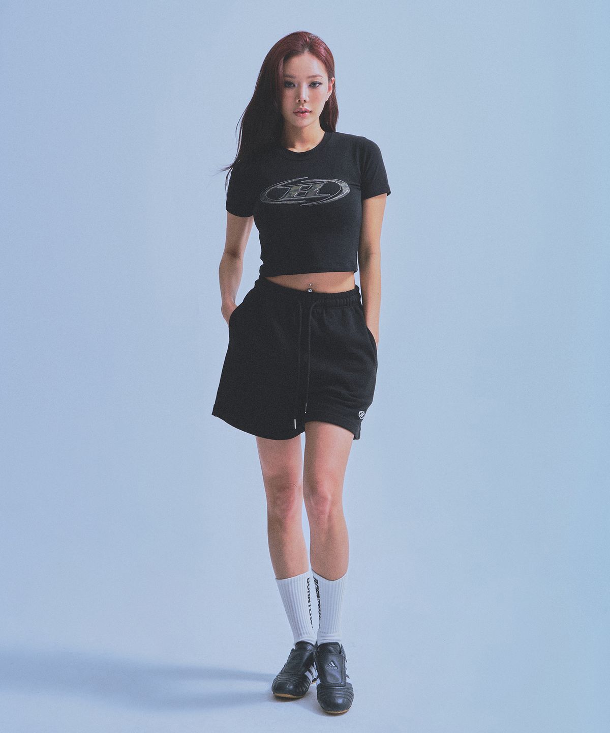 본투윈(BORN TO WIN) W CHROME B SHORTS [BLACK]