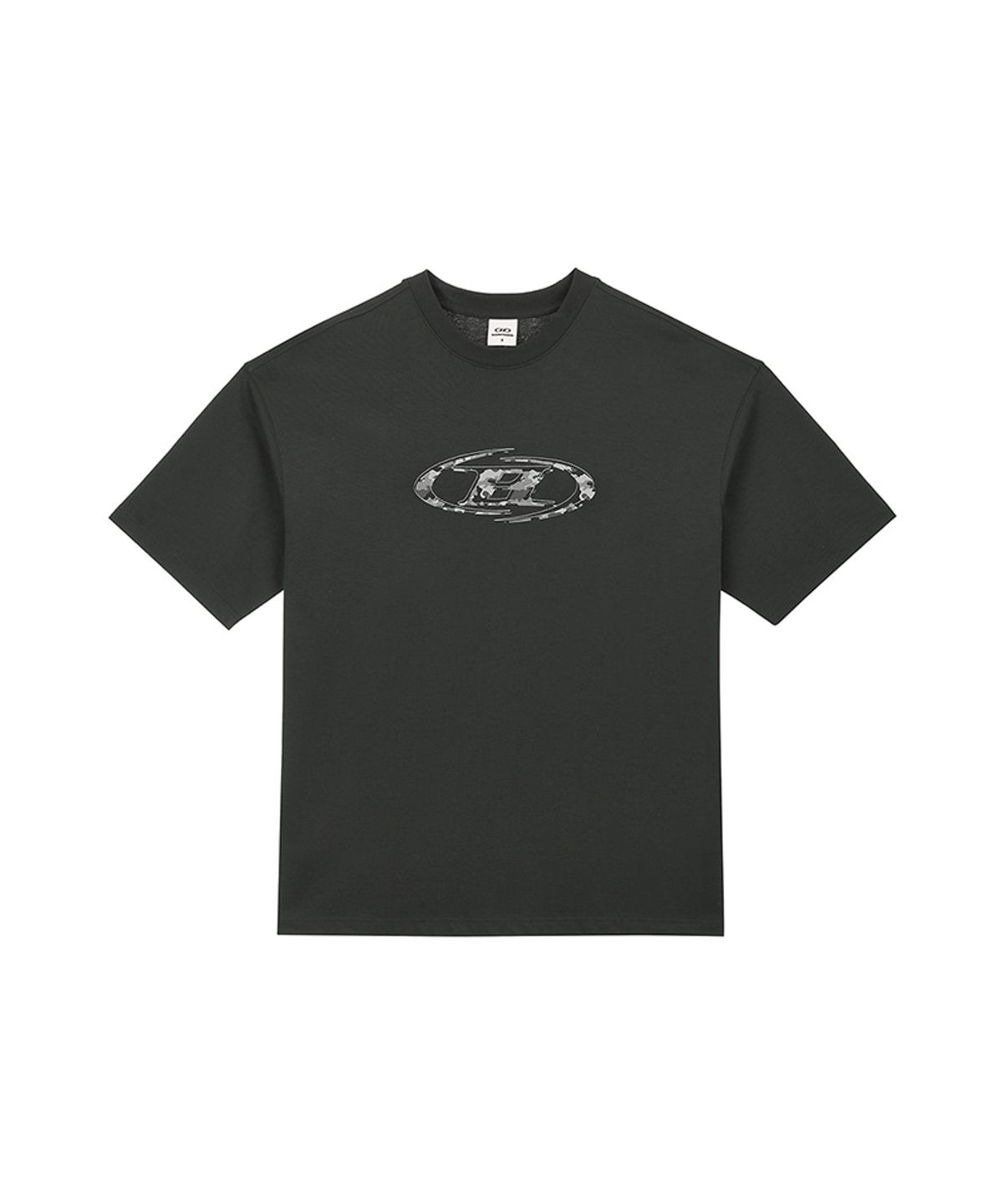 본투윈(BORN TO WIN) CAMO B LOGO T-SHIRTS [CHARCOAL]