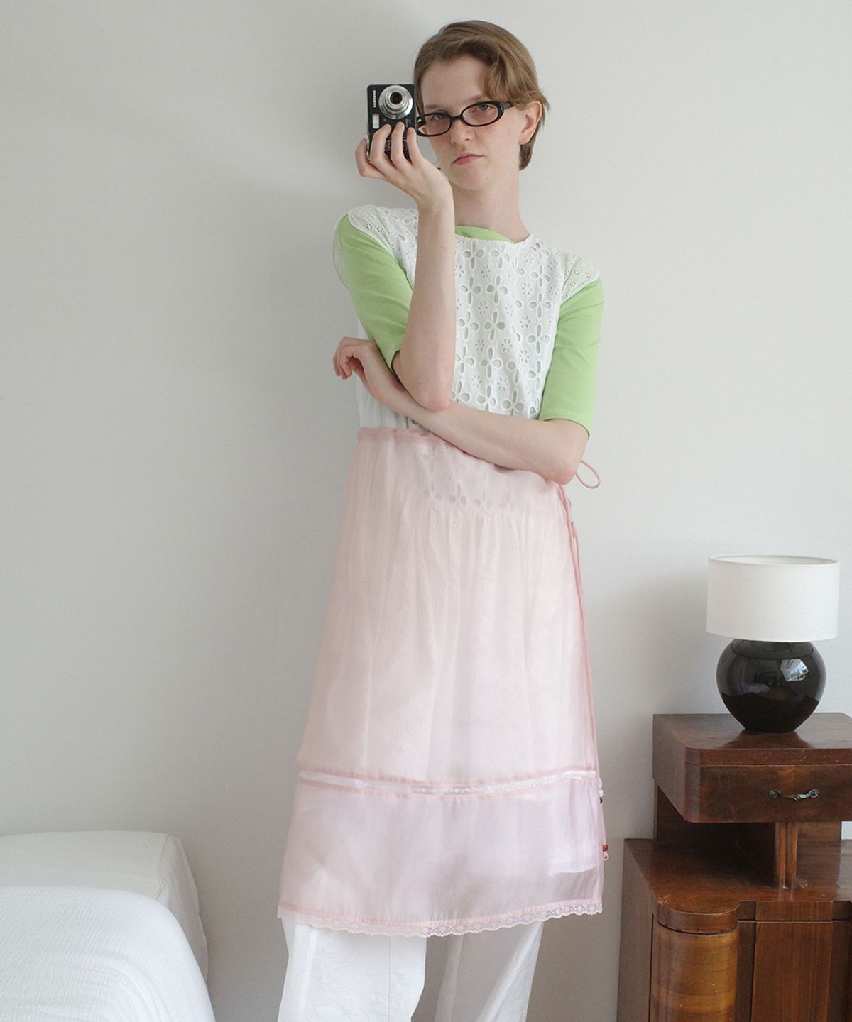 클로르(CLOR) BEADS SHEER MIDI SKIRT - 3 colors