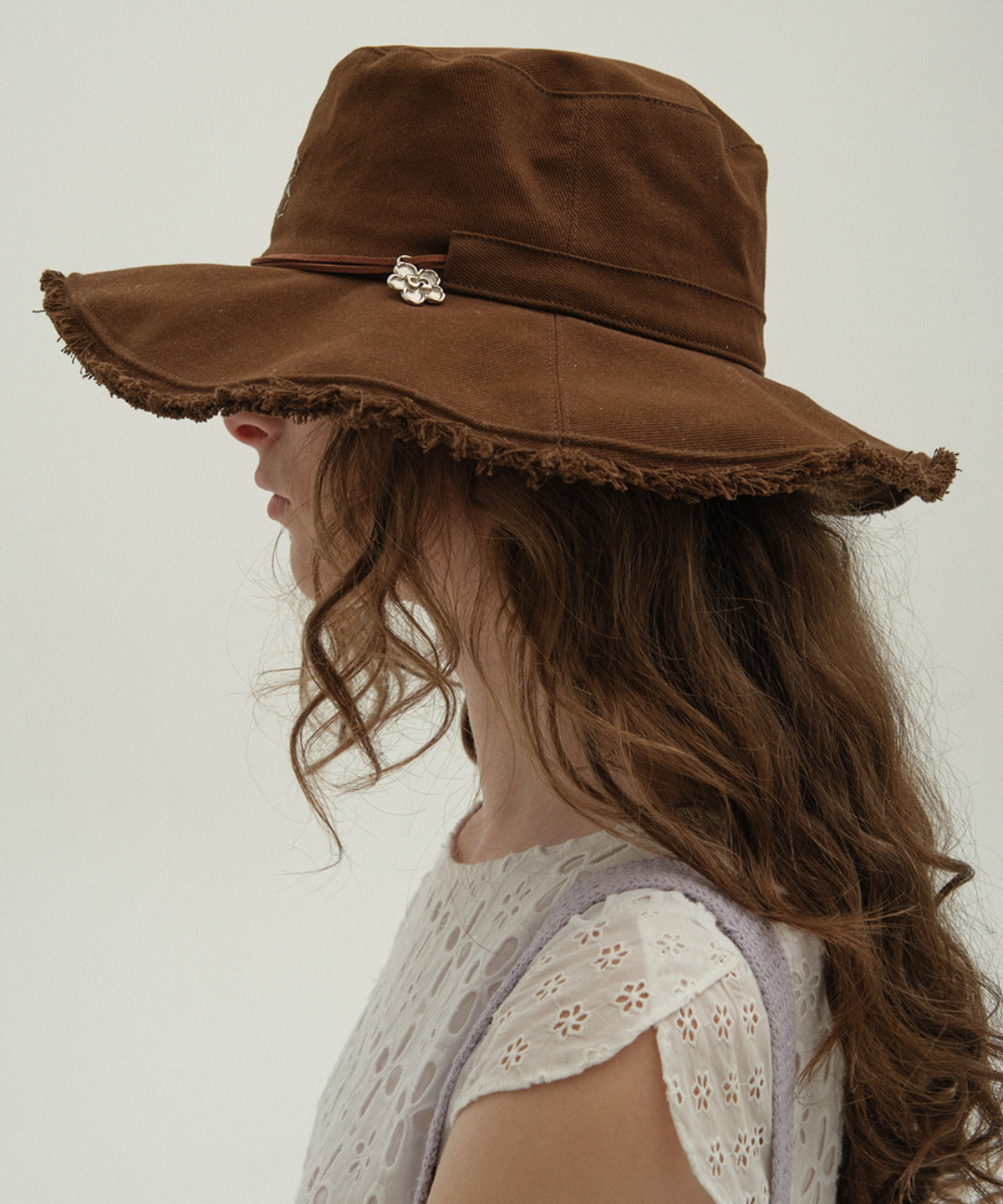 클로르(CLOR) FLOWER EMBROIDERY HAT - 5 colors