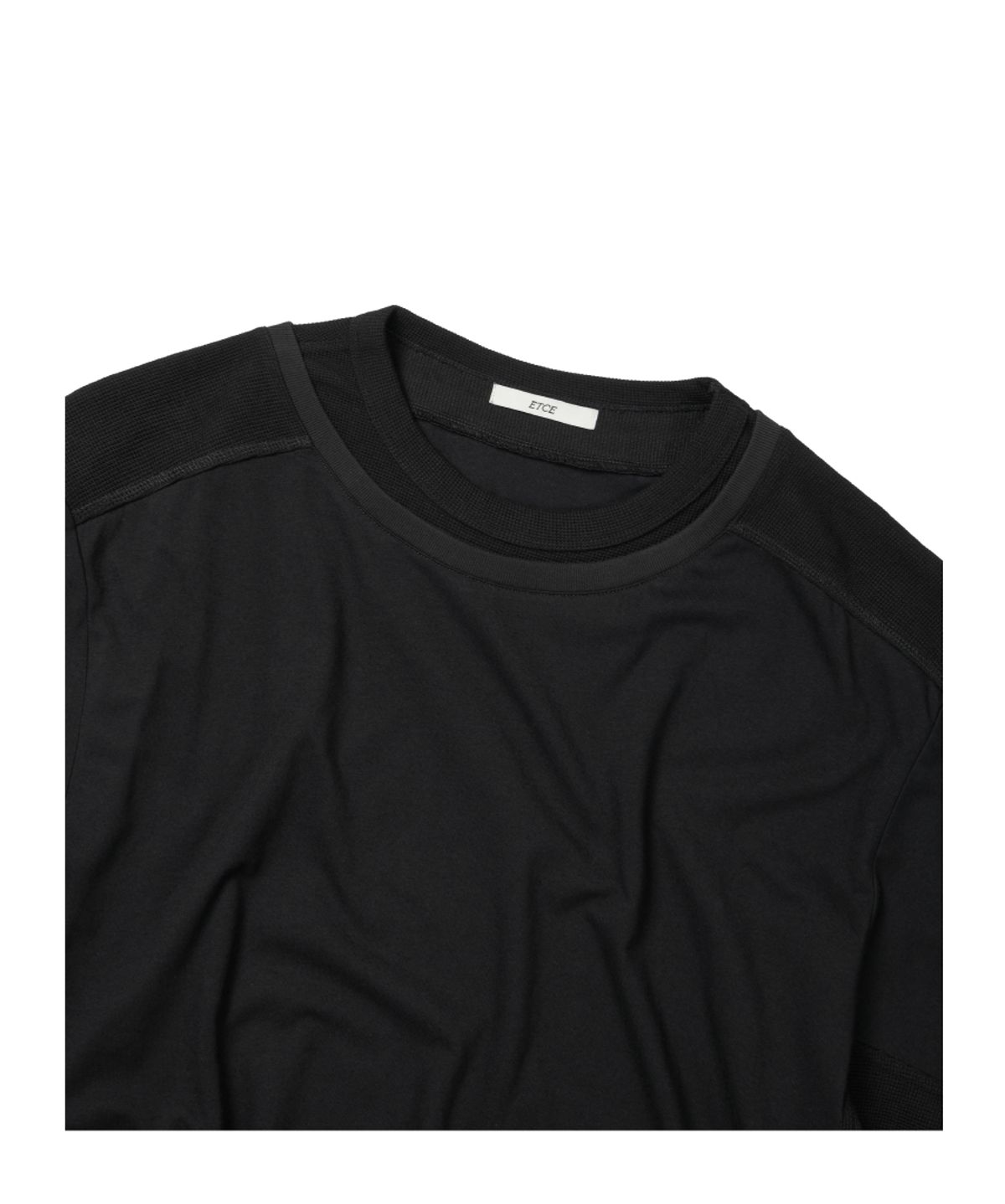 이티씨이(ETCE) DOUBLE NECK LAYERED T-SHIRT (BLACK)