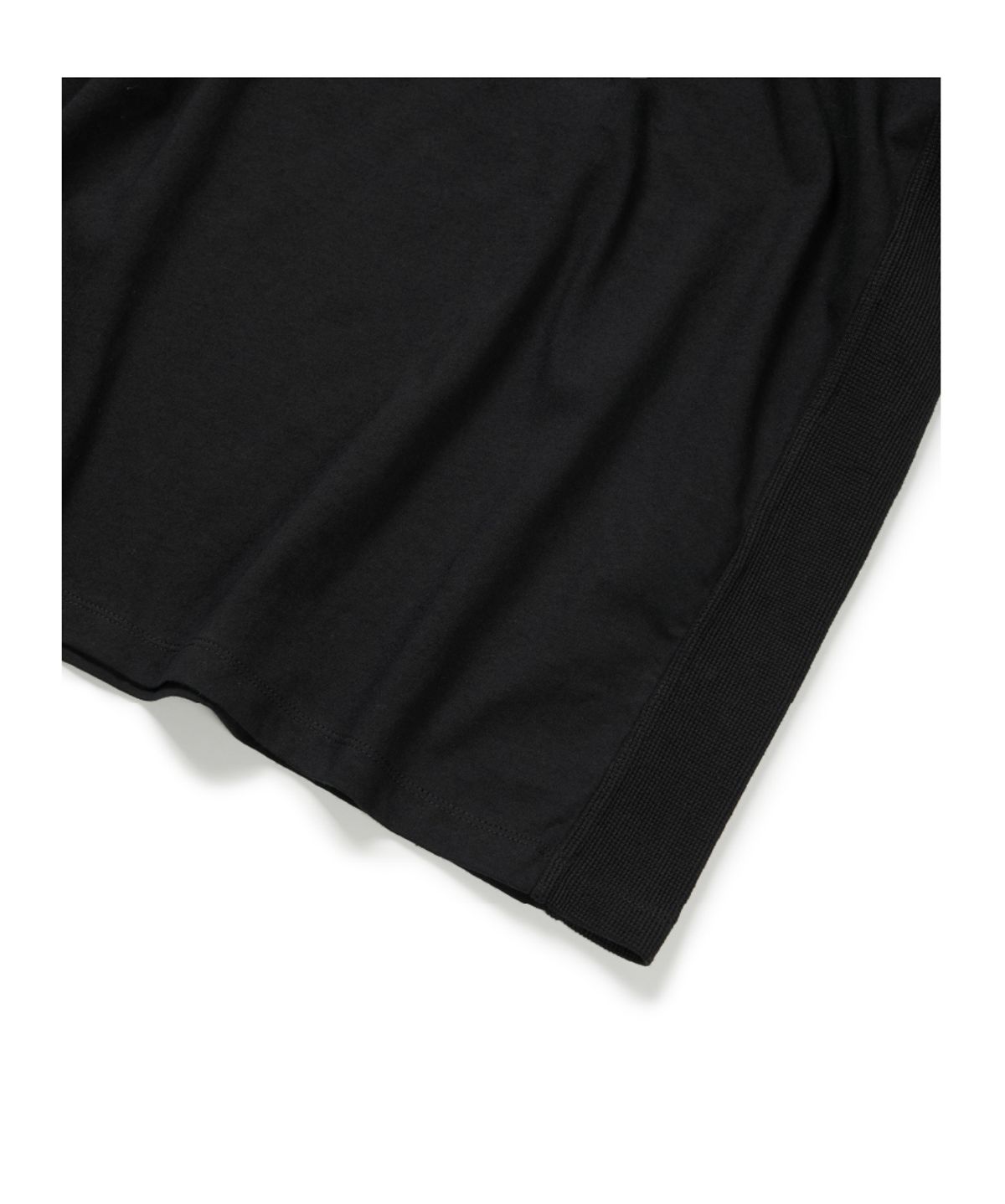 이티씨이(ETCE) DOUBLE NECK LAYERED T-SHIRT (BLACK)