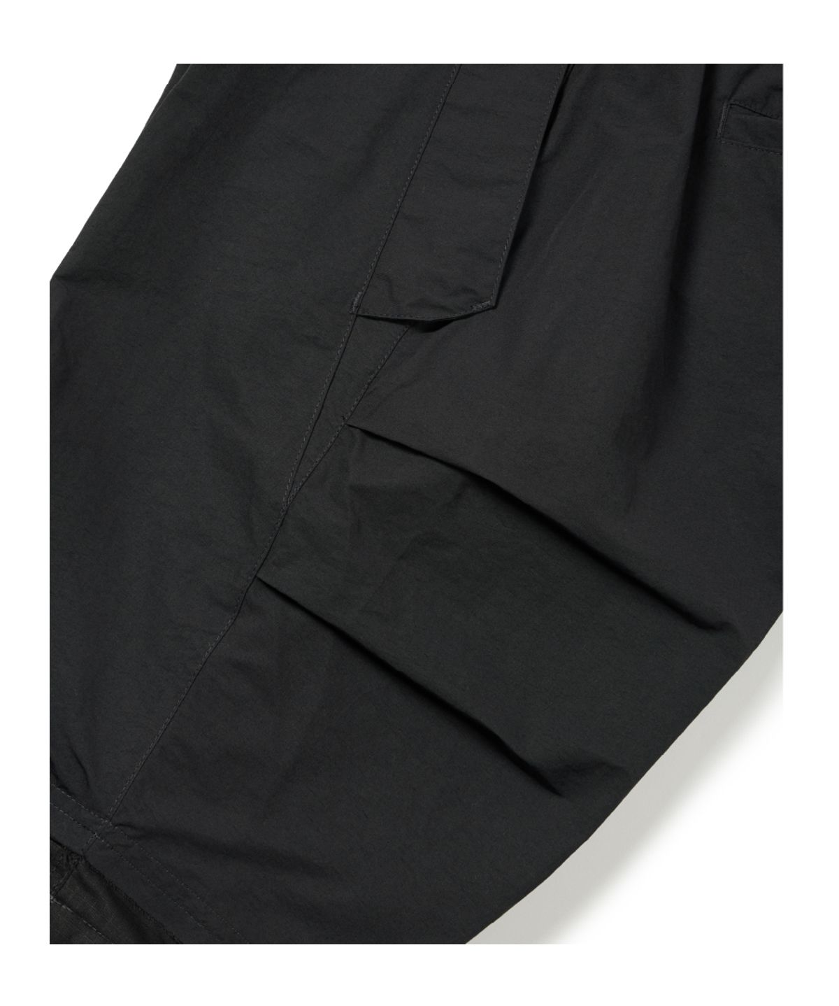 이티씨이(ETCE) REVERSE TUCK LAYERED SHORTS (BLACK)