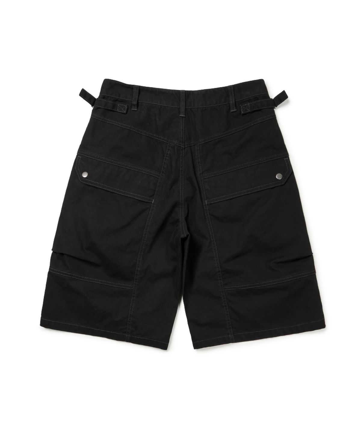 이티씨이(ETCE) DART BERMUDA SHORTS (BLACK)