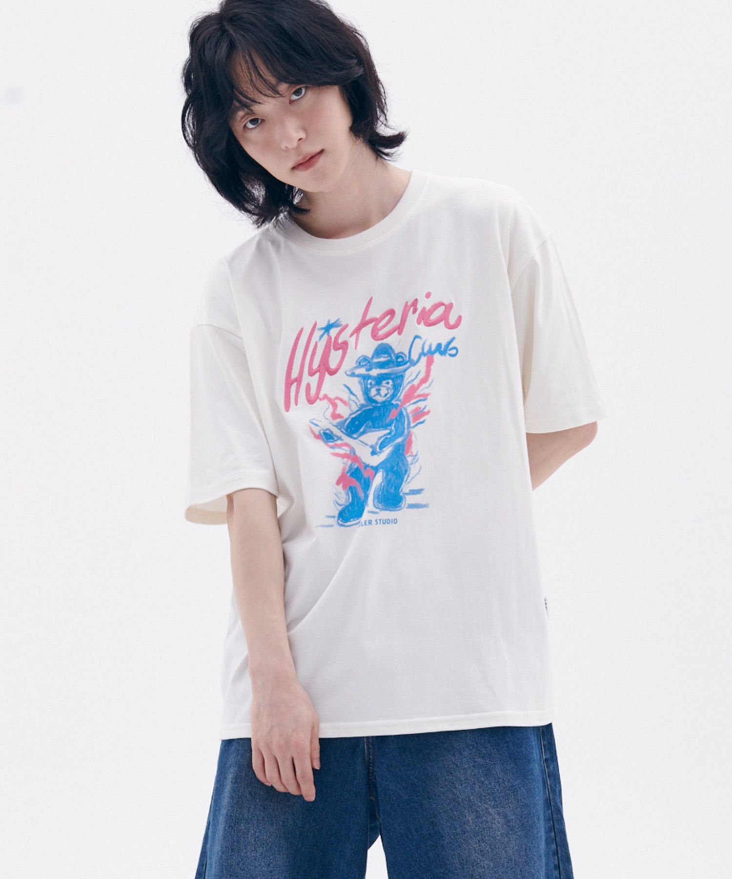 【AMBLER】 Hysteria bear embroidered short-sleeved T-shirt MUSINSA | AMBLER Hysteria bear embroidered short sleeve t