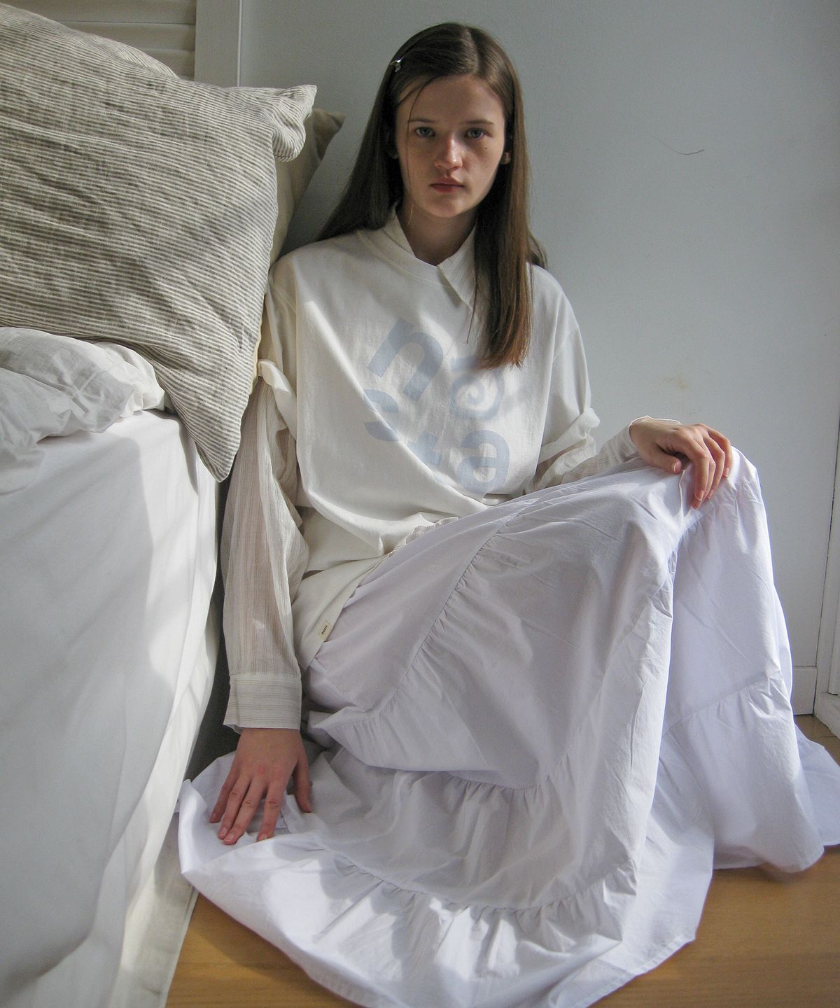 나츠(NAATS) At logo oversized t-shirt, white