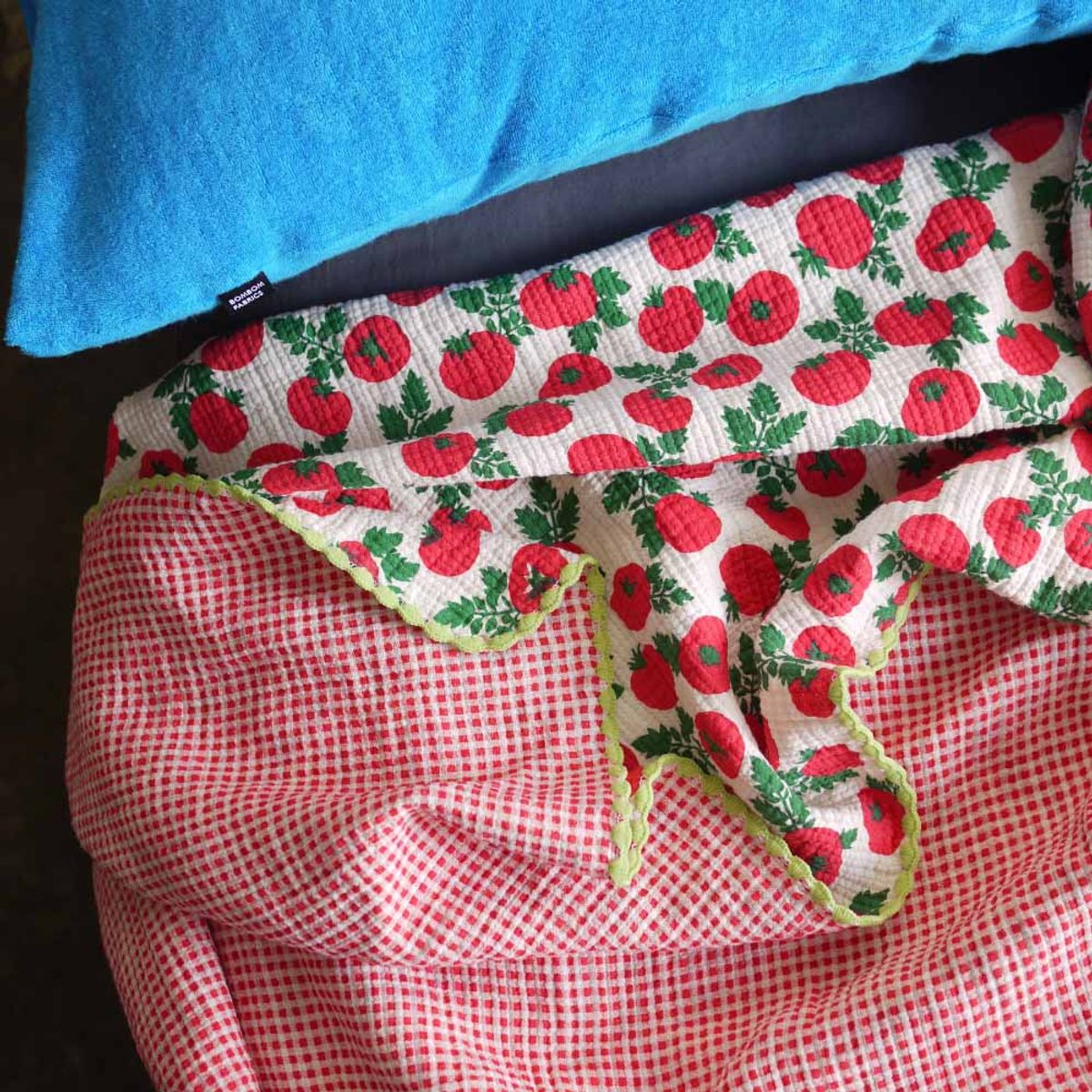 봄봄패브릭스(BOMBOM FABRICS) Tripple Cotton pillow (case tomato + red check)
