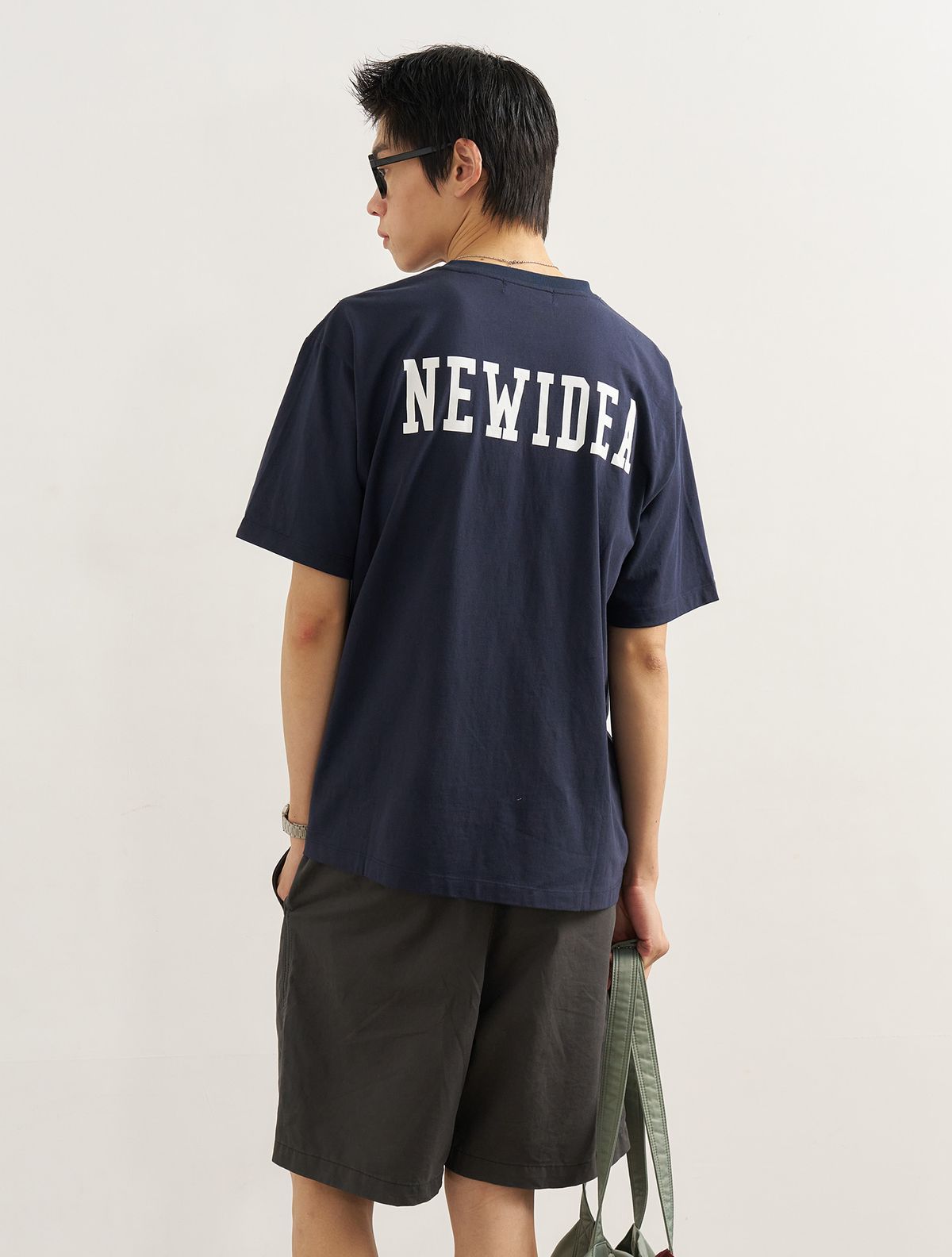 제너럴아이디어(GENERALIDEA) UNISEX 뉴아이디어 레귤러 반팔티 [NAVY] / SBE2U01012