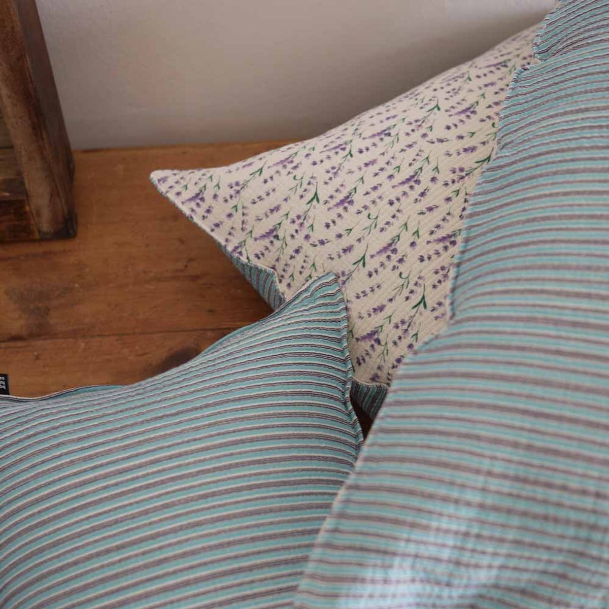 봄봄패브릭스(BOMBOM FABRICS) Triple Cotton blanket (violet small flower + sky stripe)