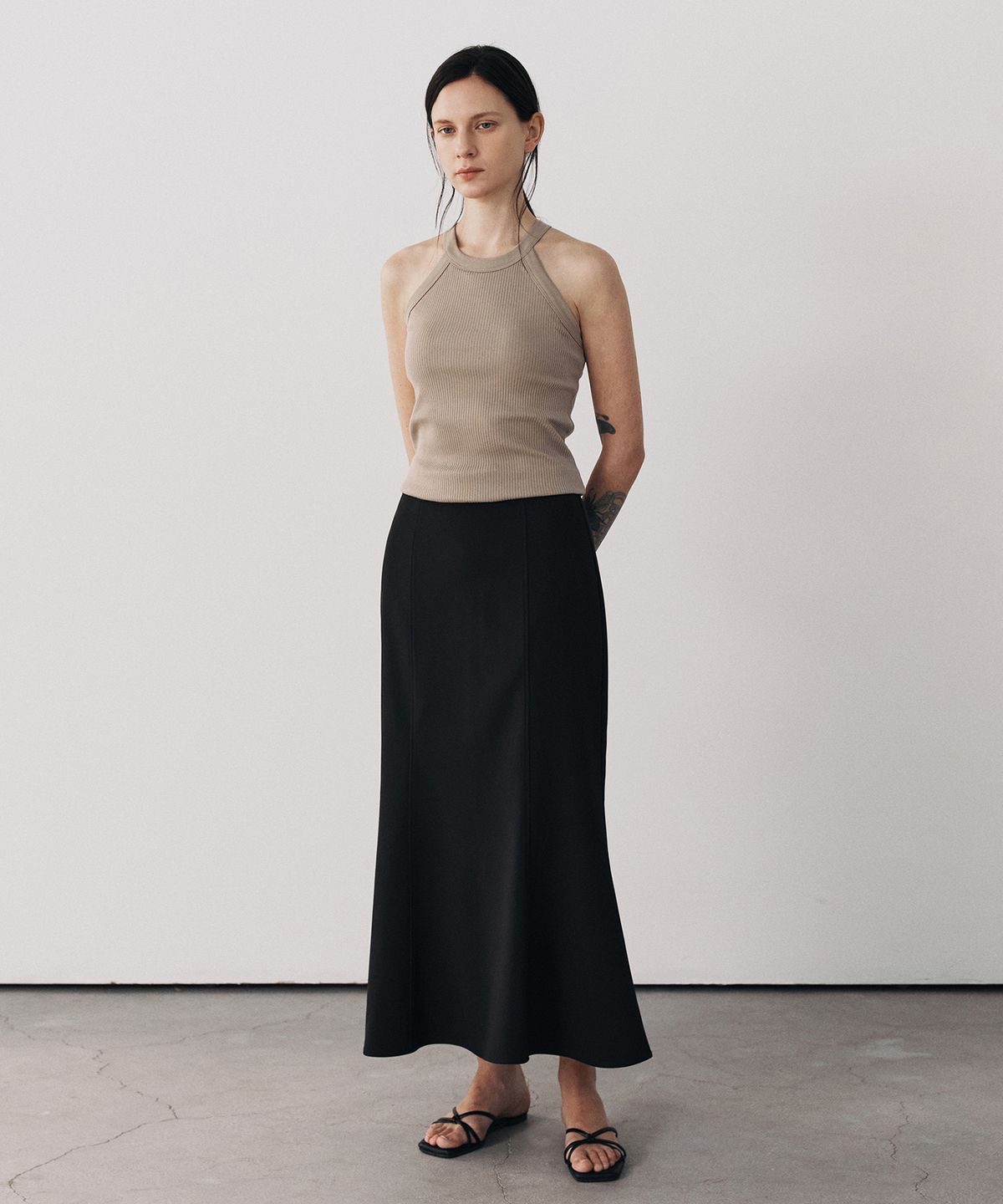 앳모어(ATMORE) 베라 머메이드 밴딩 스커트 (black)