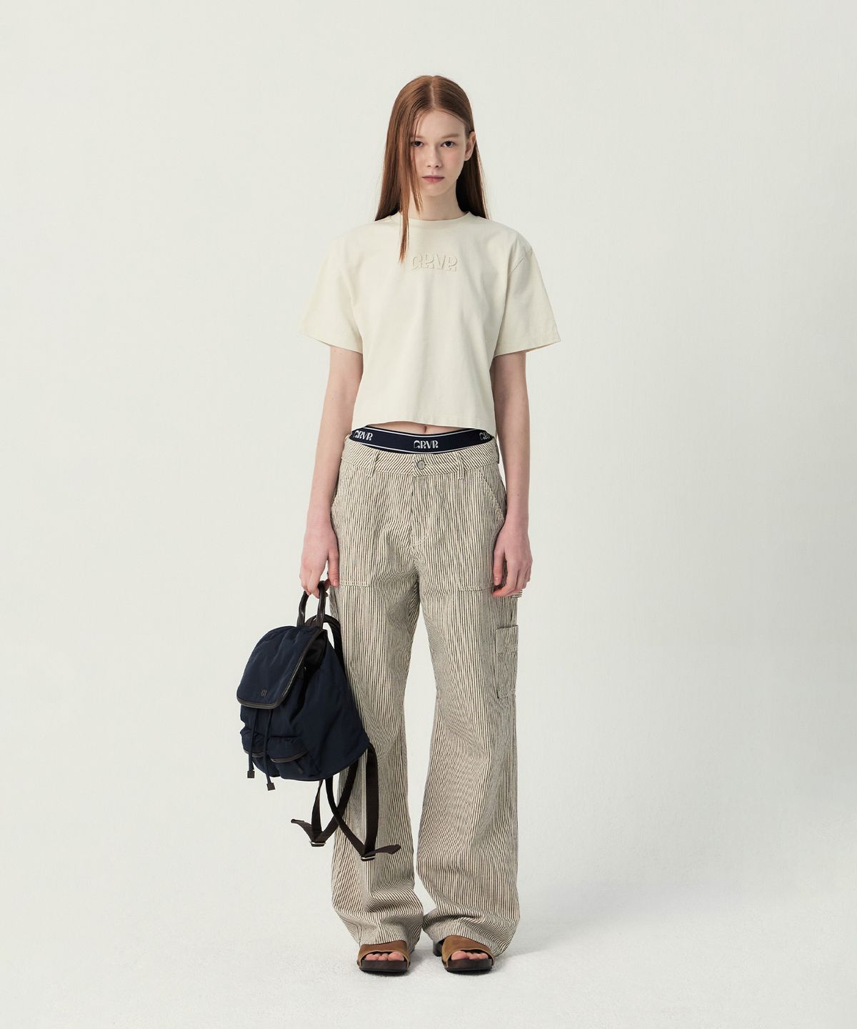 그로브(GROVE) GRVR APPLIQUE T-SHIRT (IVORY)