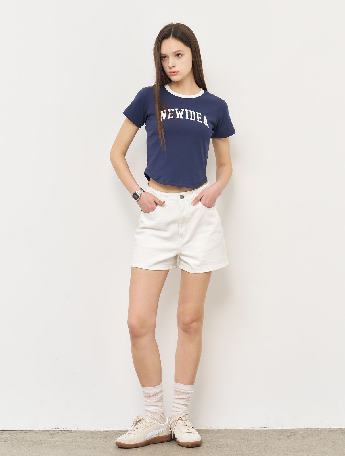 제너럴아이디어(GENERALIDEA) 뉴아이디어 크롭 배색 반팔티 [NAVY] / WBE2L01539