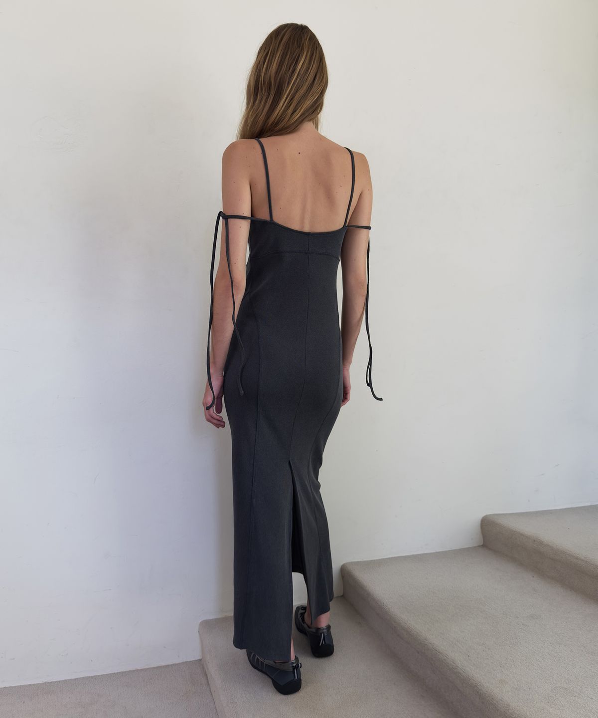 다이애그널(DIAGONAL) TWO WAY LONG DRESS (charcoal)