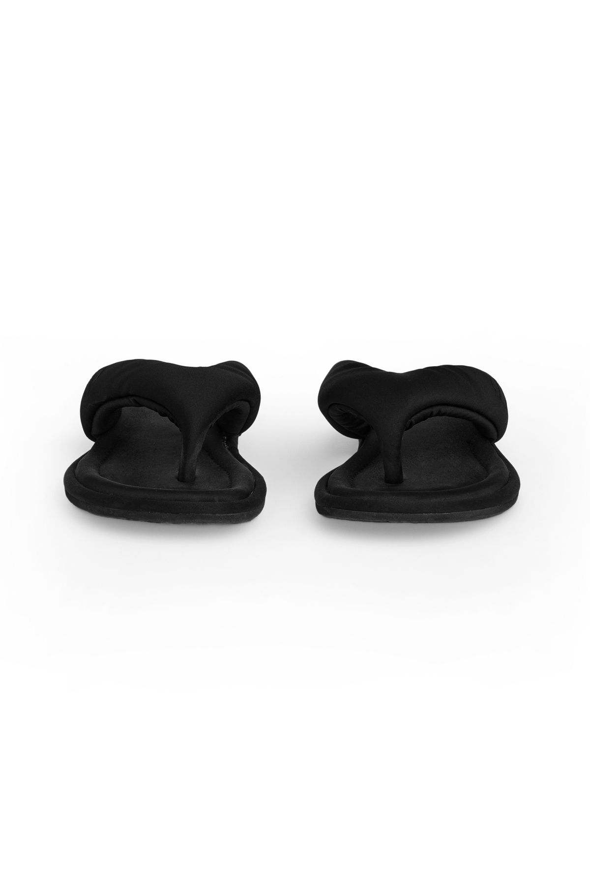 다이닛(DEINET) DEINET CLOUD FLIPFLOP IN BLACK