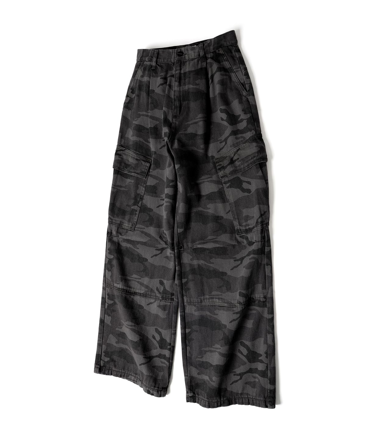 젠더스트(ZENDUST) Ginyu Big Pocket Cargo Pants DEEP CAMO