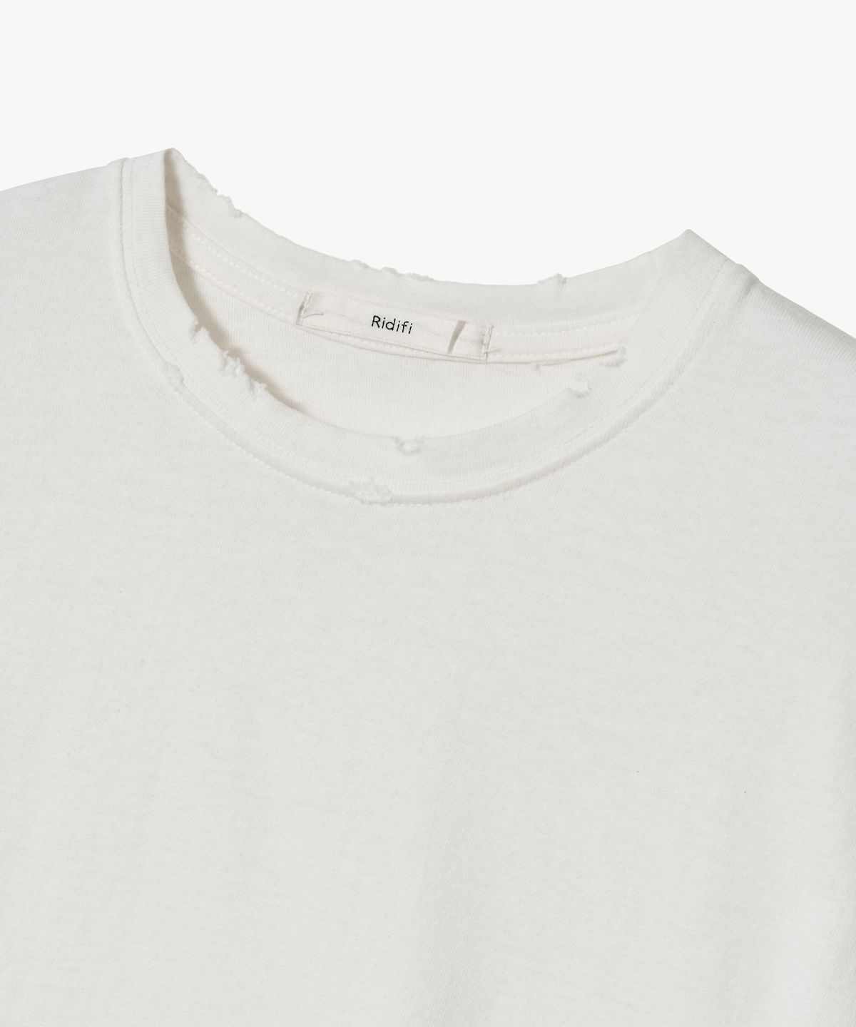 레이디 볼륨(LADY VOLUME) 디스트레스트 워싱 티셔츠 (WHITE)