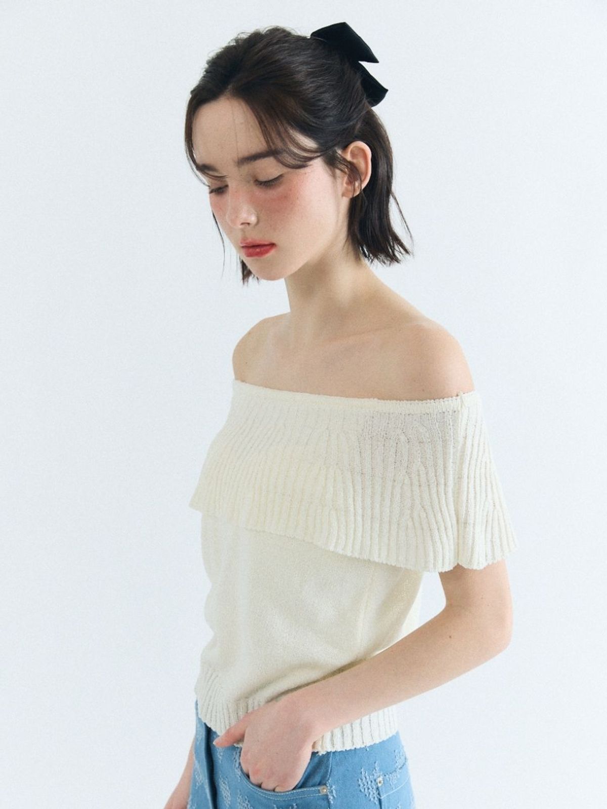 패브릭서울(FABRICSEOUL) cape off shoulder knit