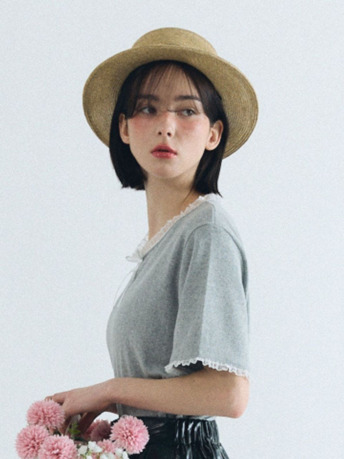 패브릭서울(FABRICSEOUL) lace ribbon tshirt