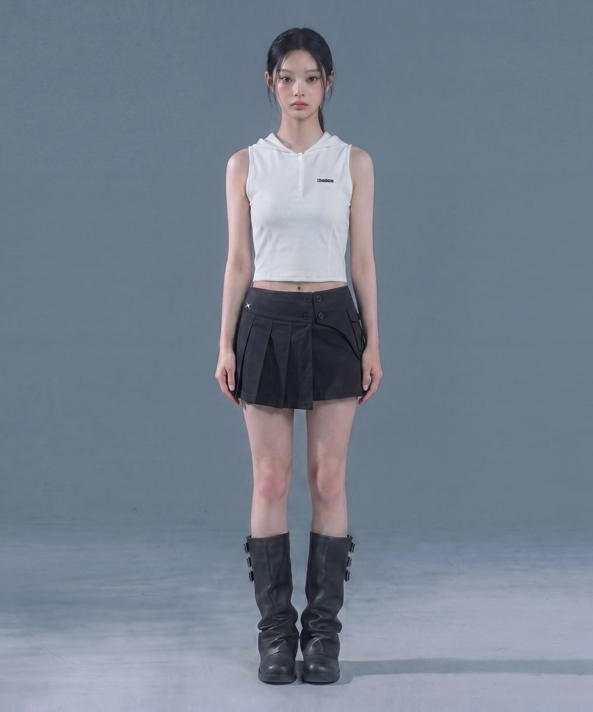 인어데이즈(INADAZE) 베이직 로고 후드 민소매 (화이트)