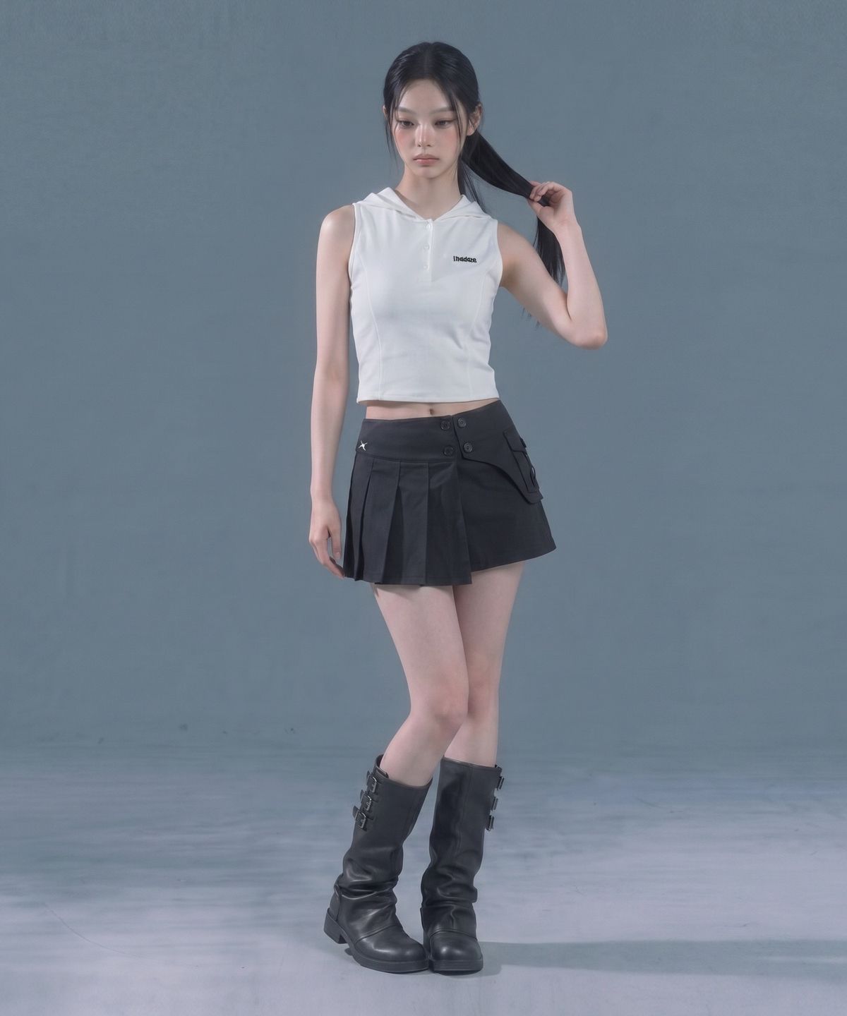 인어데이즈(INADAZE) 베이직 로고 후드 민소매 (화이트)