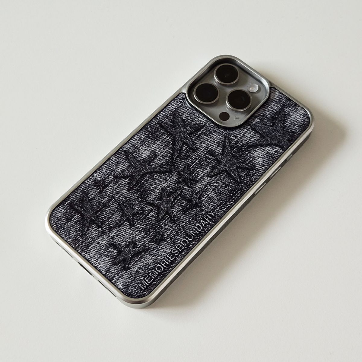 메모리즈바운더리(MEMORIESBOUNDARY) Broadstar Jeans Case (SV_Black)