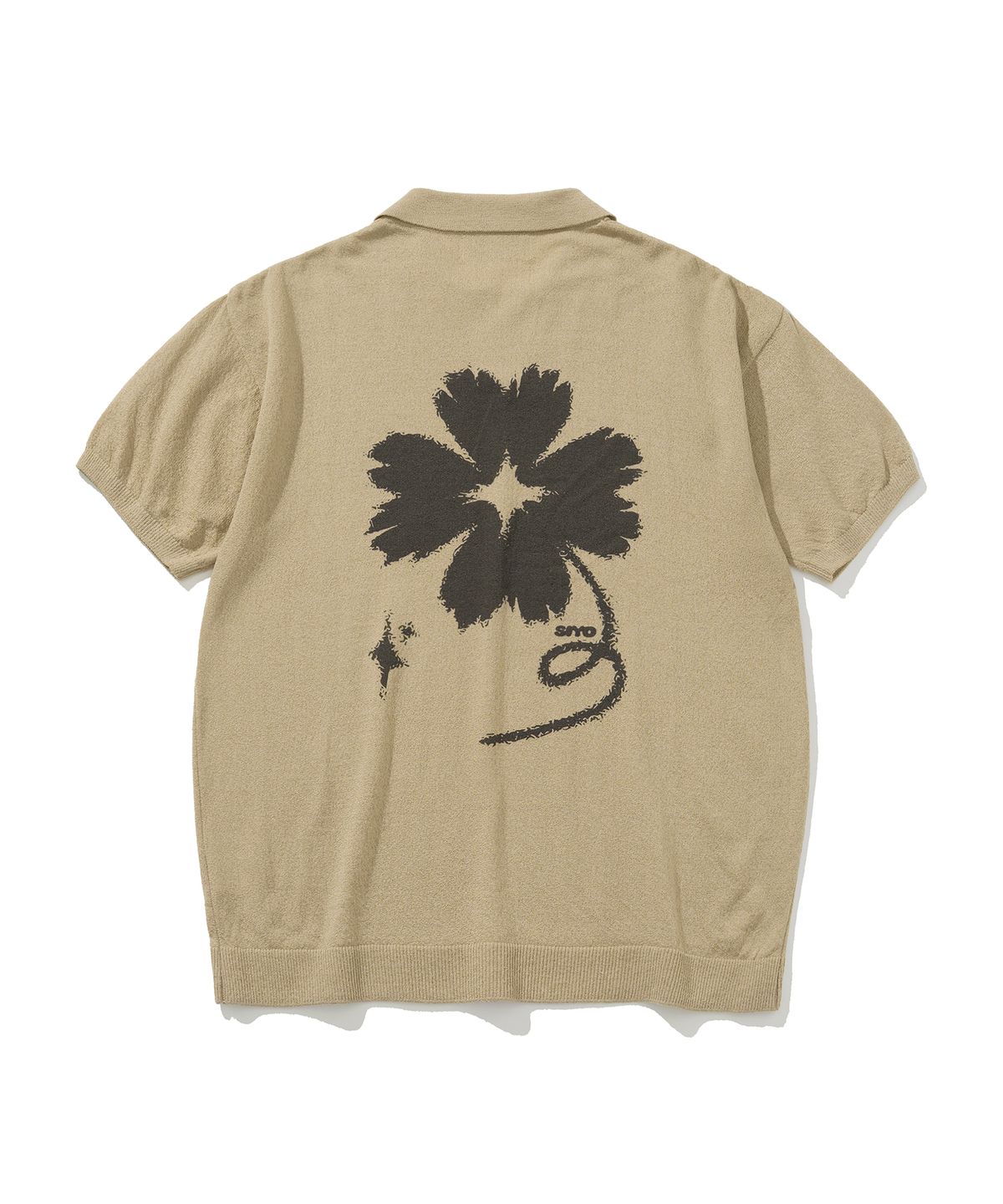 니티드(KNITTED) 쿨 썸머 오픈카라 클로버 니트 BEIGE
