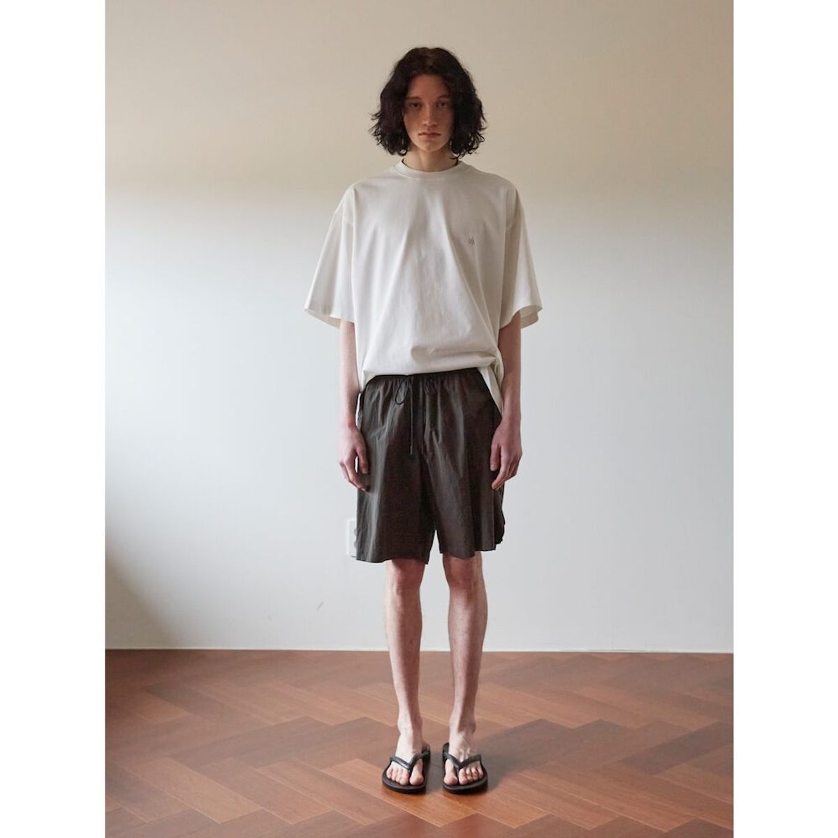 샌드 사운드(SAND SOUND) (UNISEX) 나일론 밴딩 숏츠  차콜