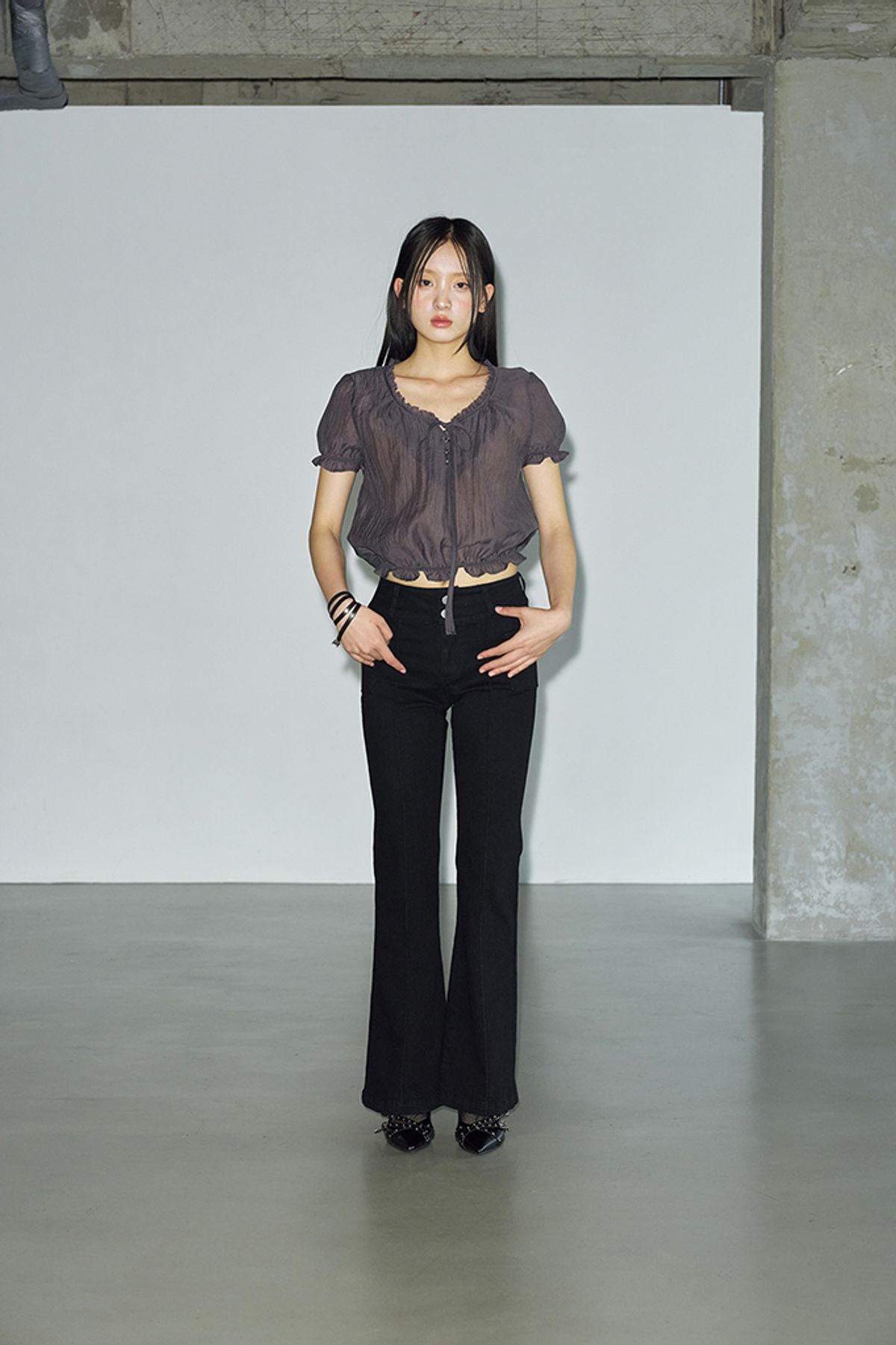 헬레네파리스(HELENE PARIS) 크리즈 시스루 썸머 셔츠 [차콜]