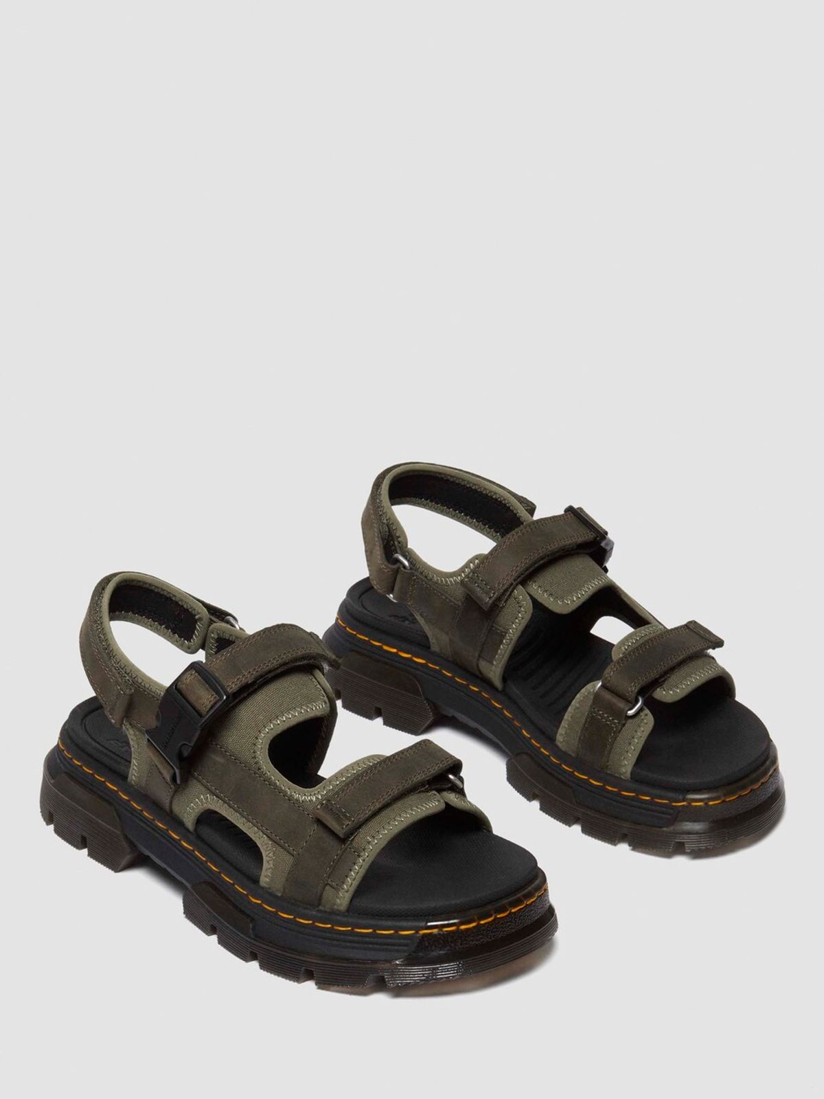 닥터마틴(DR.MARTENS) 포스터 II - KHA / 40669300