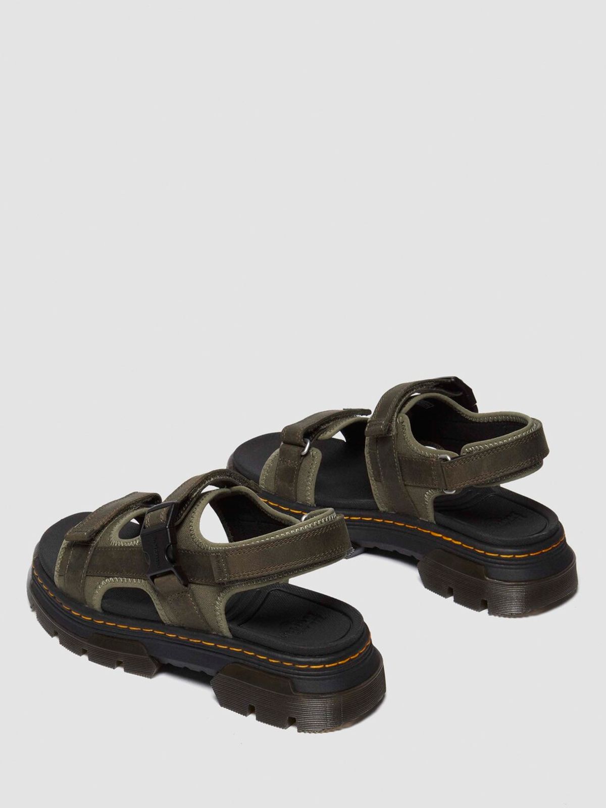 닥터마틴(DR.MARTENS) 포스터 II - KHA / 40669300