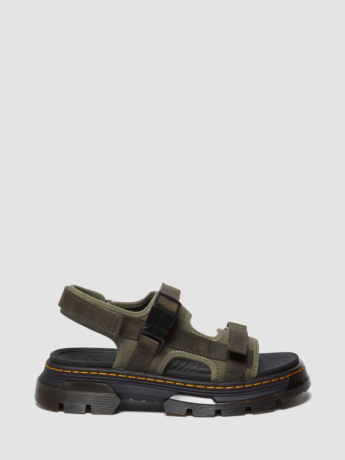 닥터마틴(DR.MARTENS) 포스터 II - KHA / 40669300